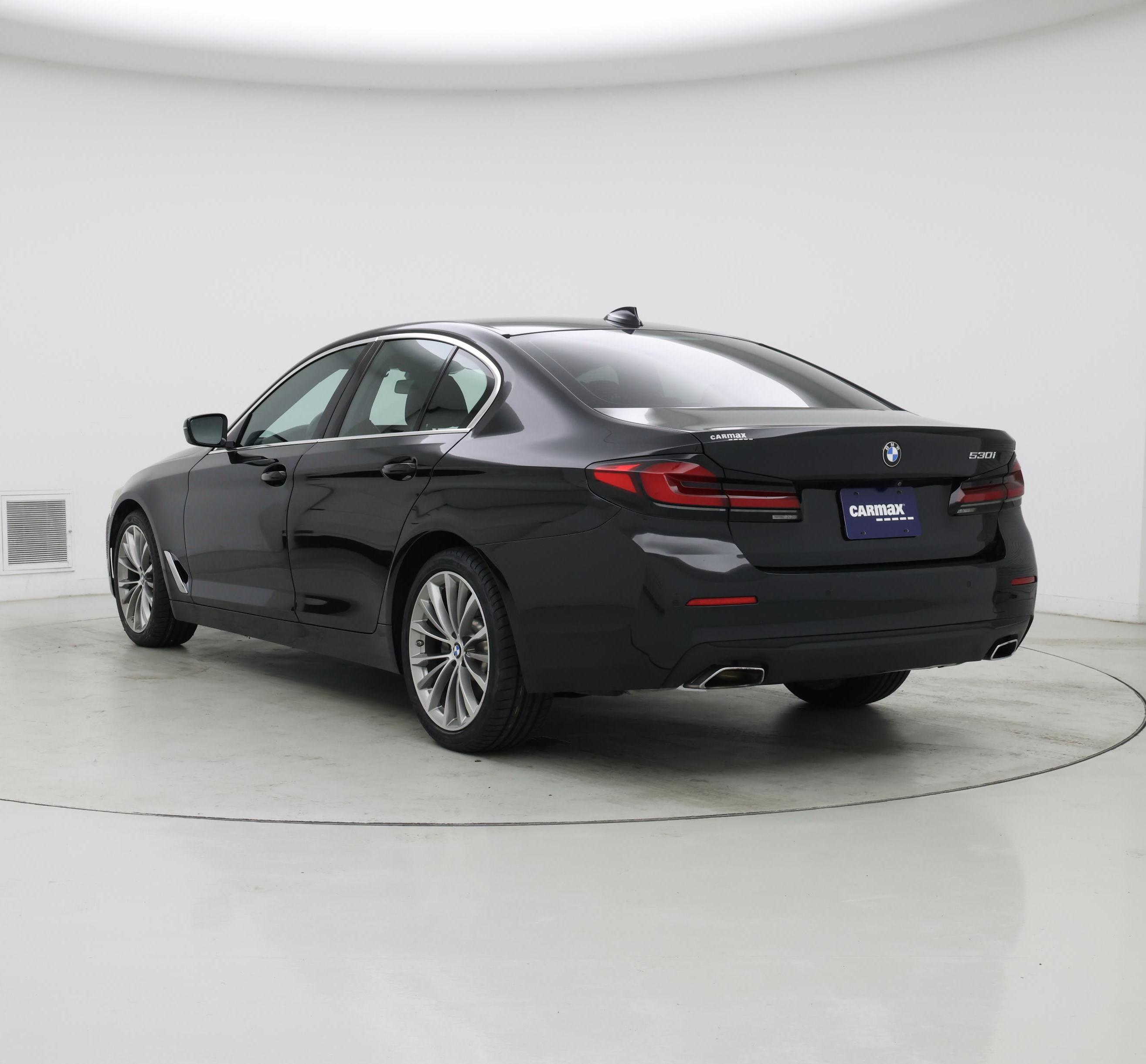 Thumbnail: 2022 BMW 5 Series - 2