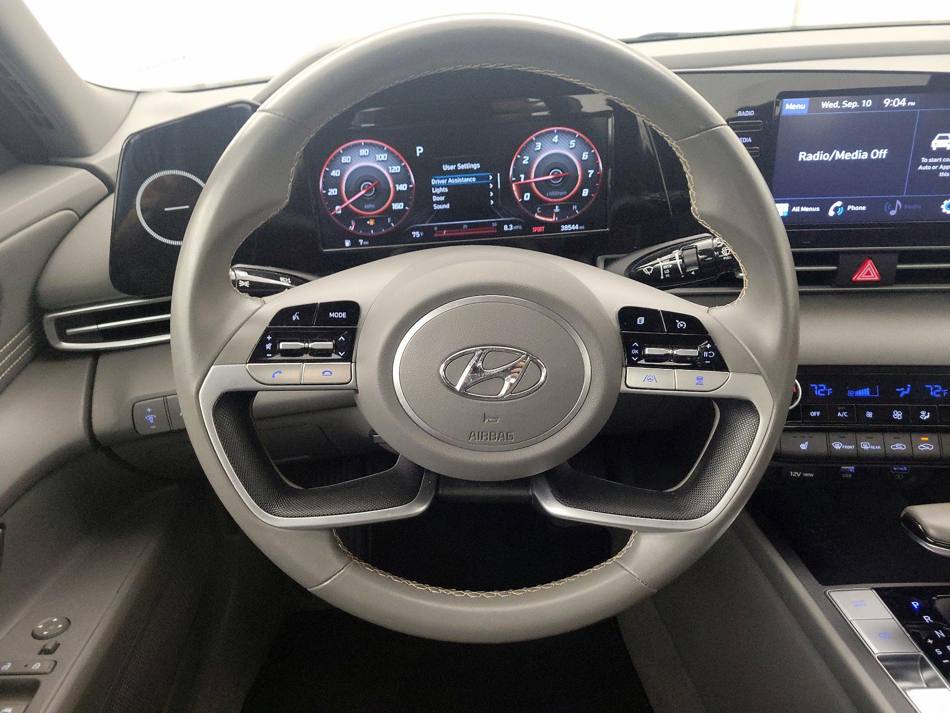 Thumbnail: 2021 Hyundai Elantra - 10