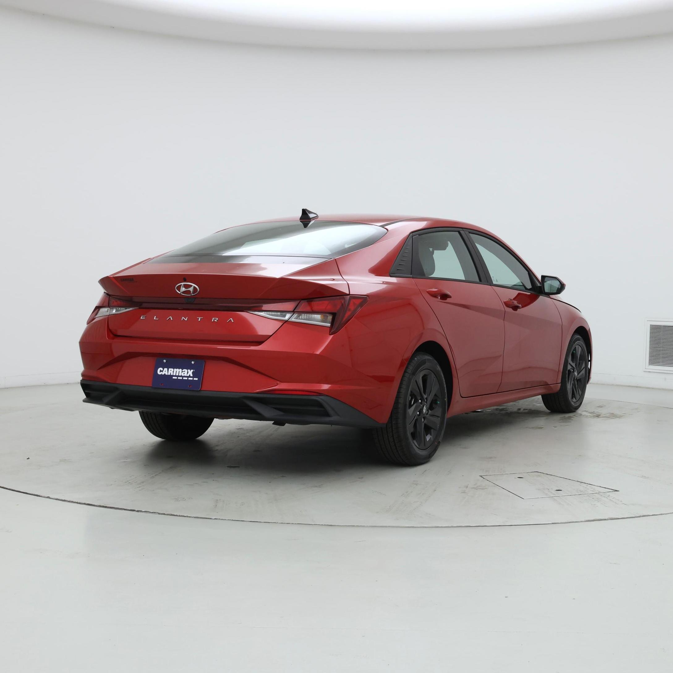 Thumbnail: 2021 Hyundai Elantra - 8