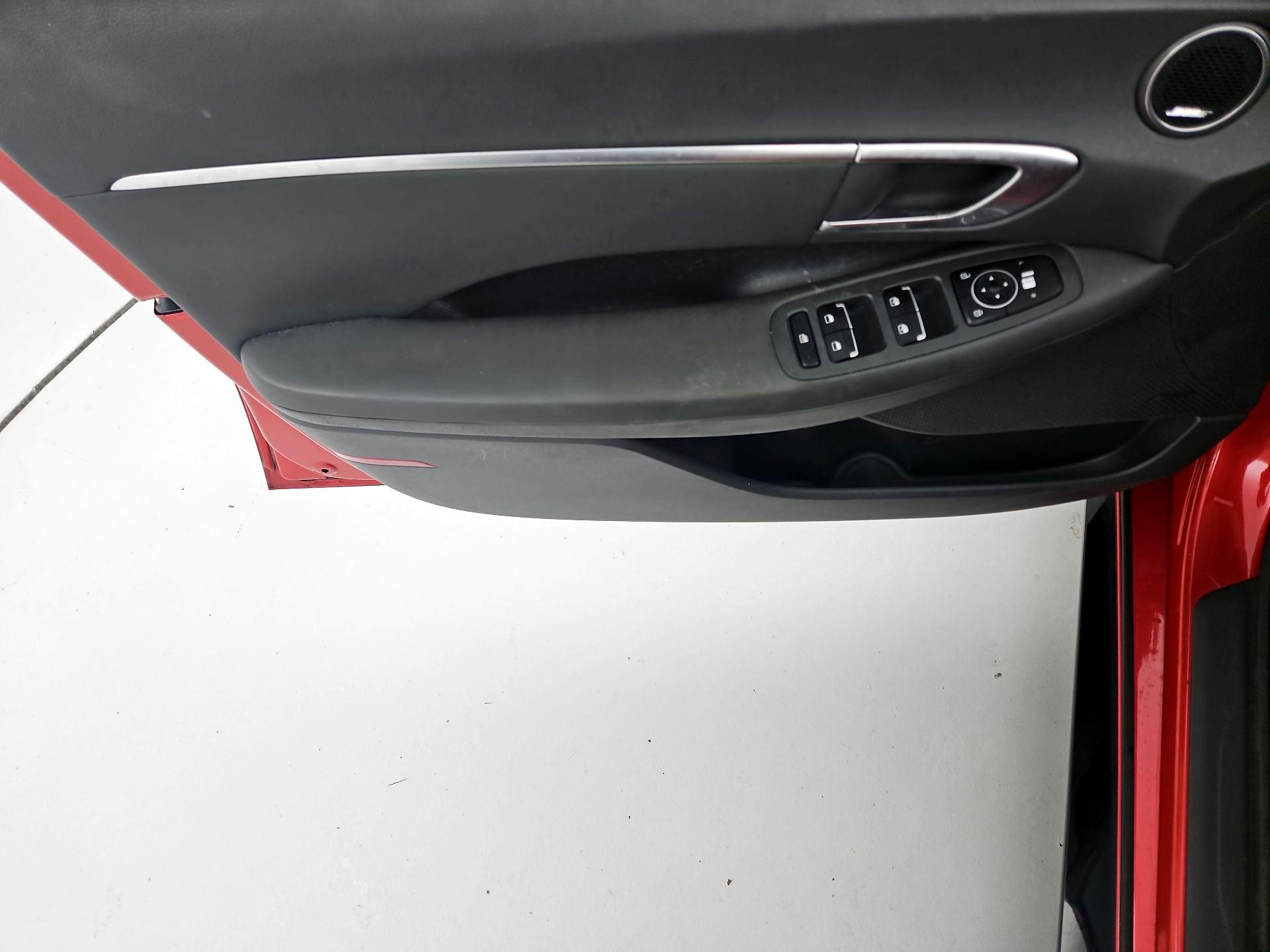 Thumbnail: 2021 Hyundai Sonata - 12