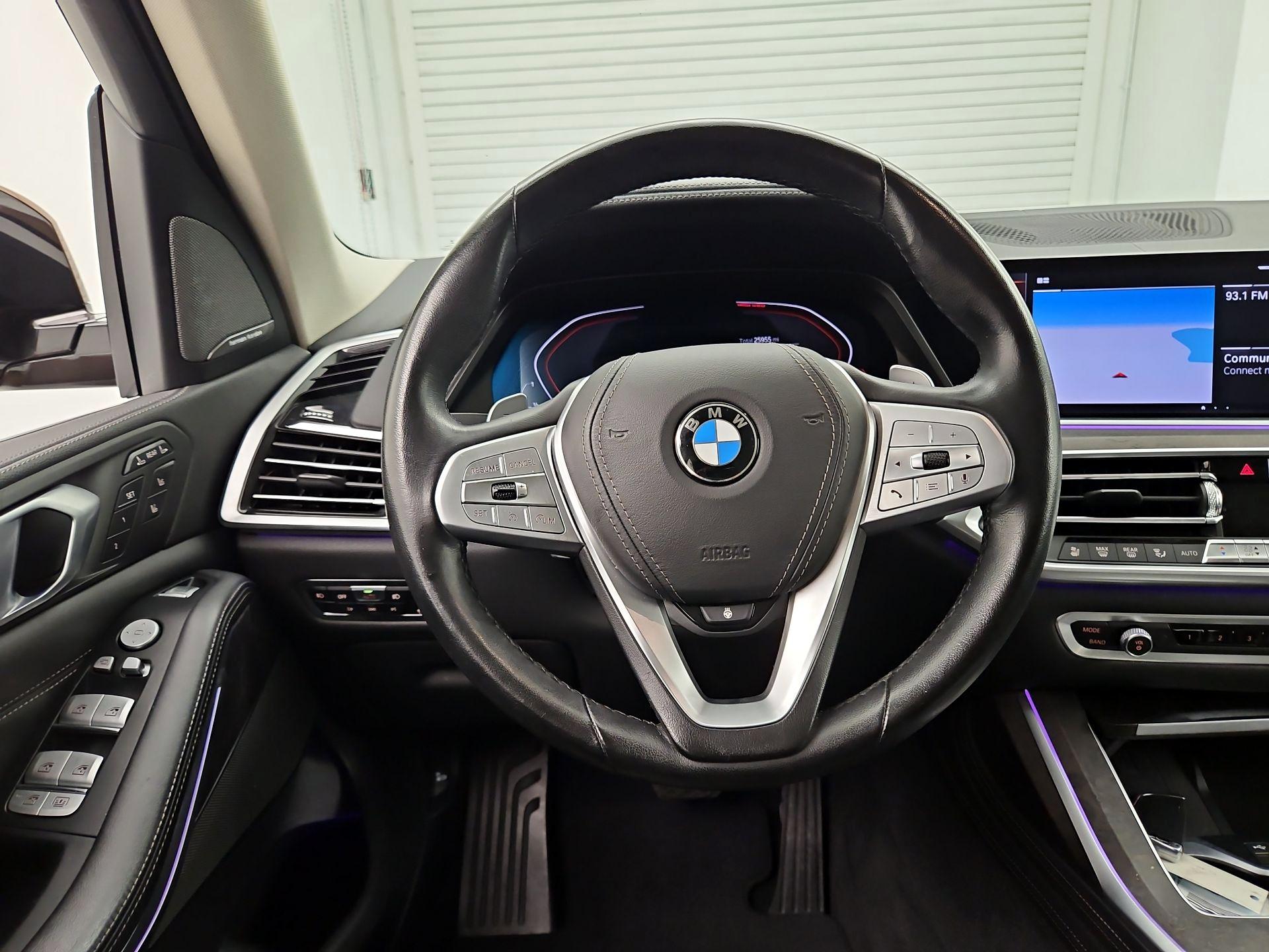 Thumbnail: 2020 BMW X7 - 10