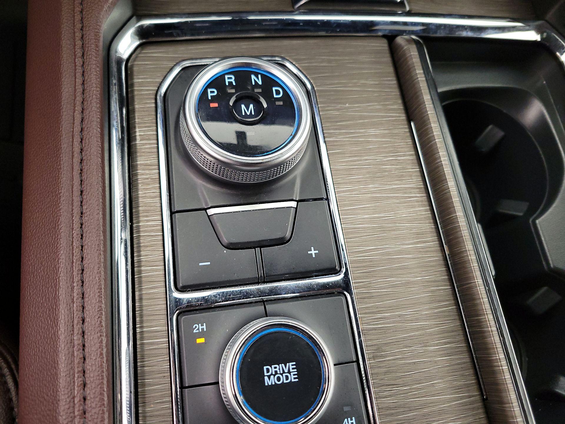 Thumbnail: 2024 Ford Expedition - 17
