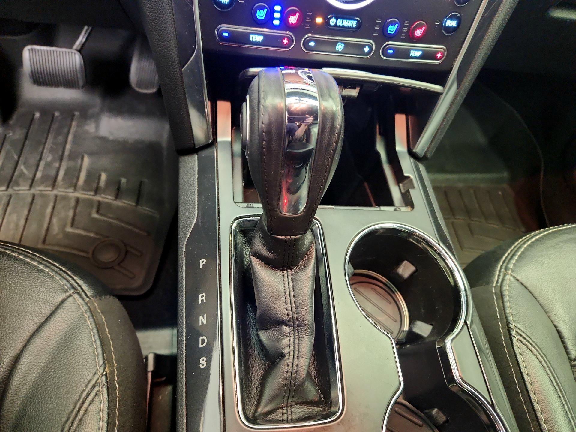 Thumbnail: 2019 Ford Explorer - 18