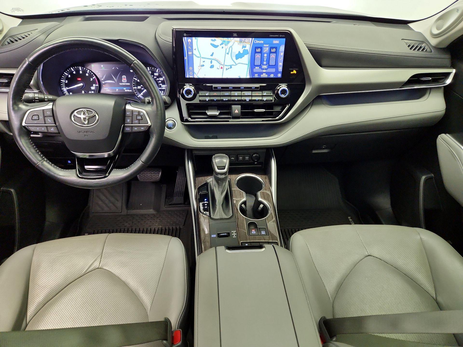 Thumbnail: 2021 Toyota Highlander - 9