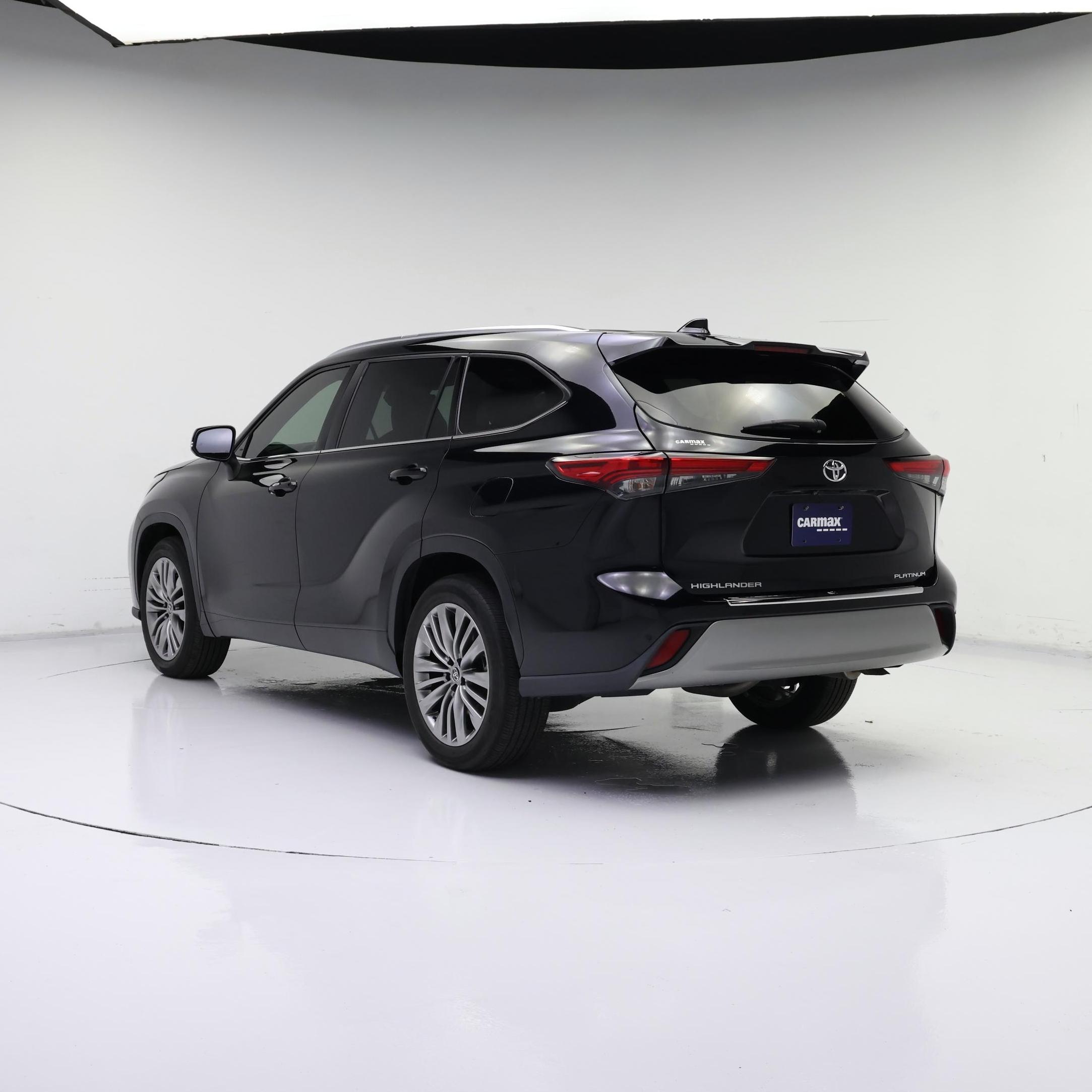 Thumbnail: 2021 Toyota Highlander - 2