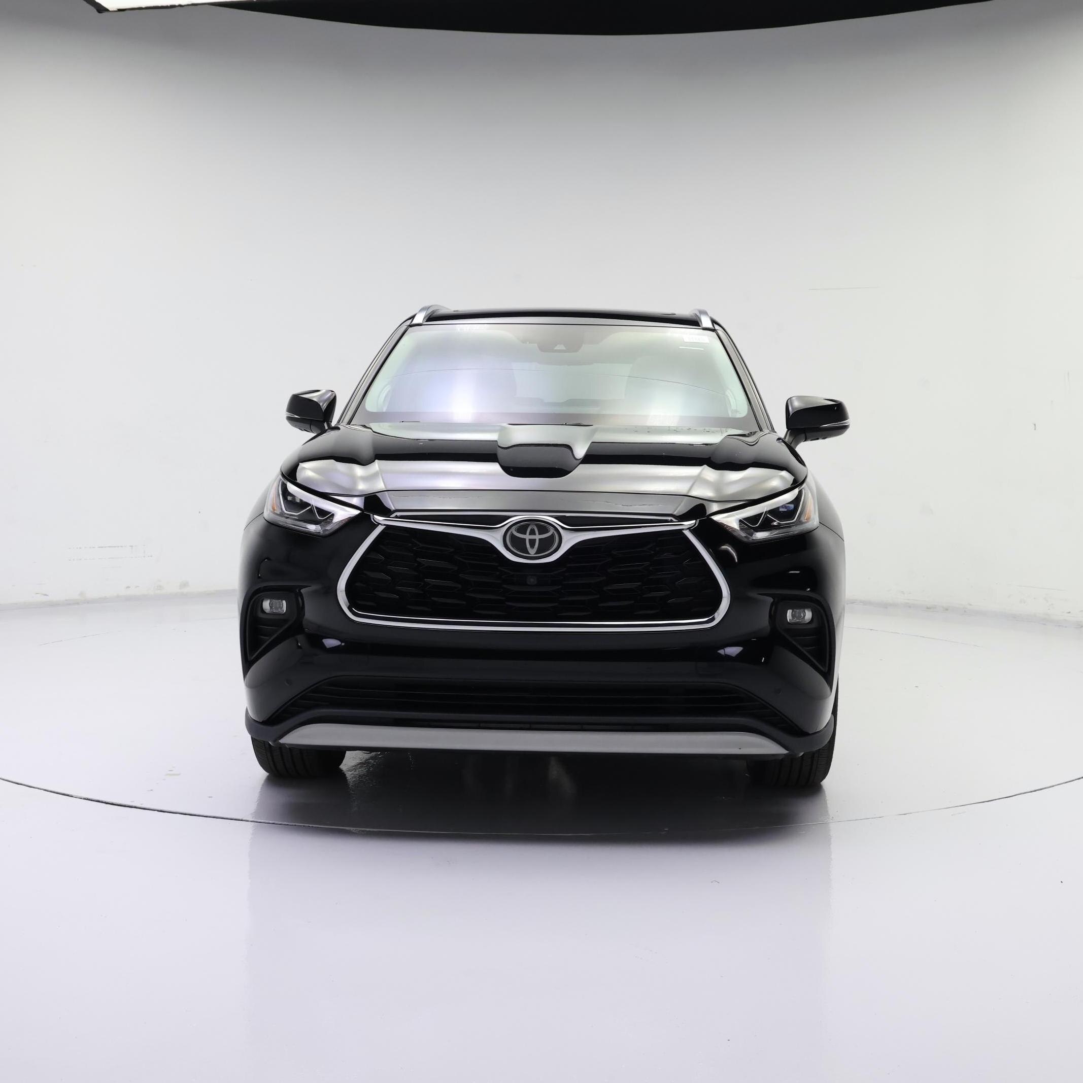 Thumbnail: 2021 Toyota Highlander - 5