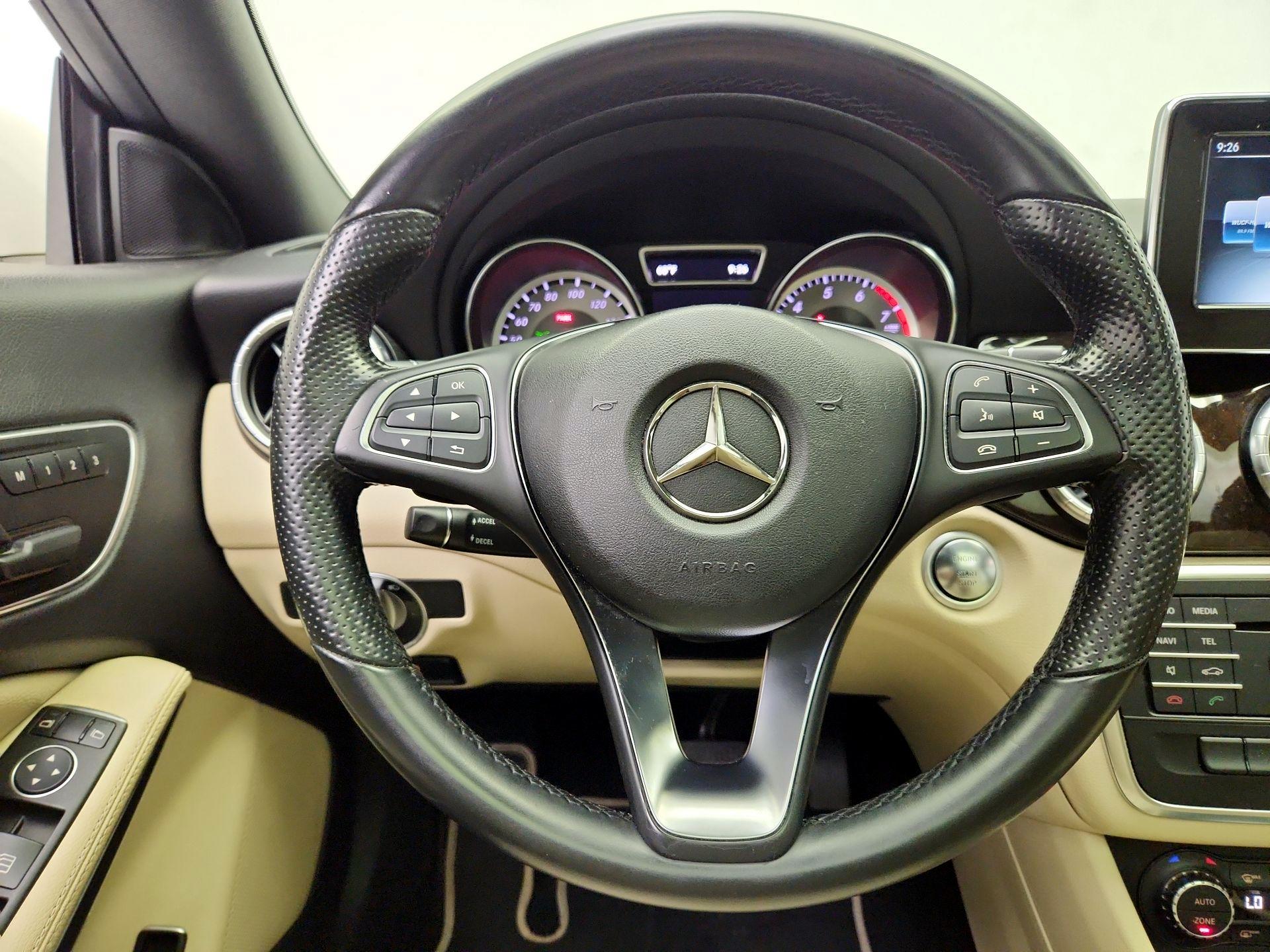 Thumbnail: 2015 Mercedes-Benz CLA - 10