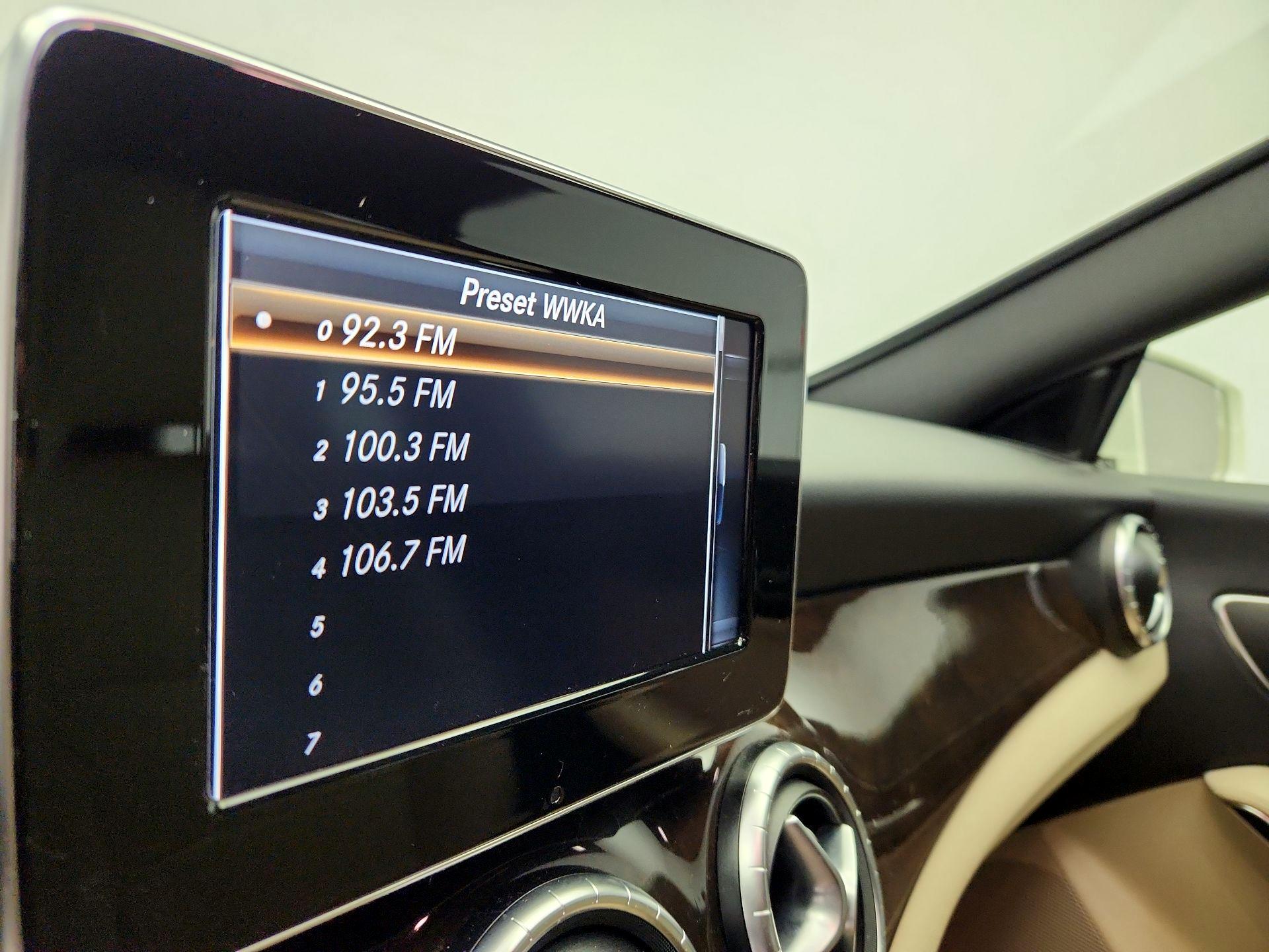 Thumbnail: 2015 Mercedes-Benz CLA - 14