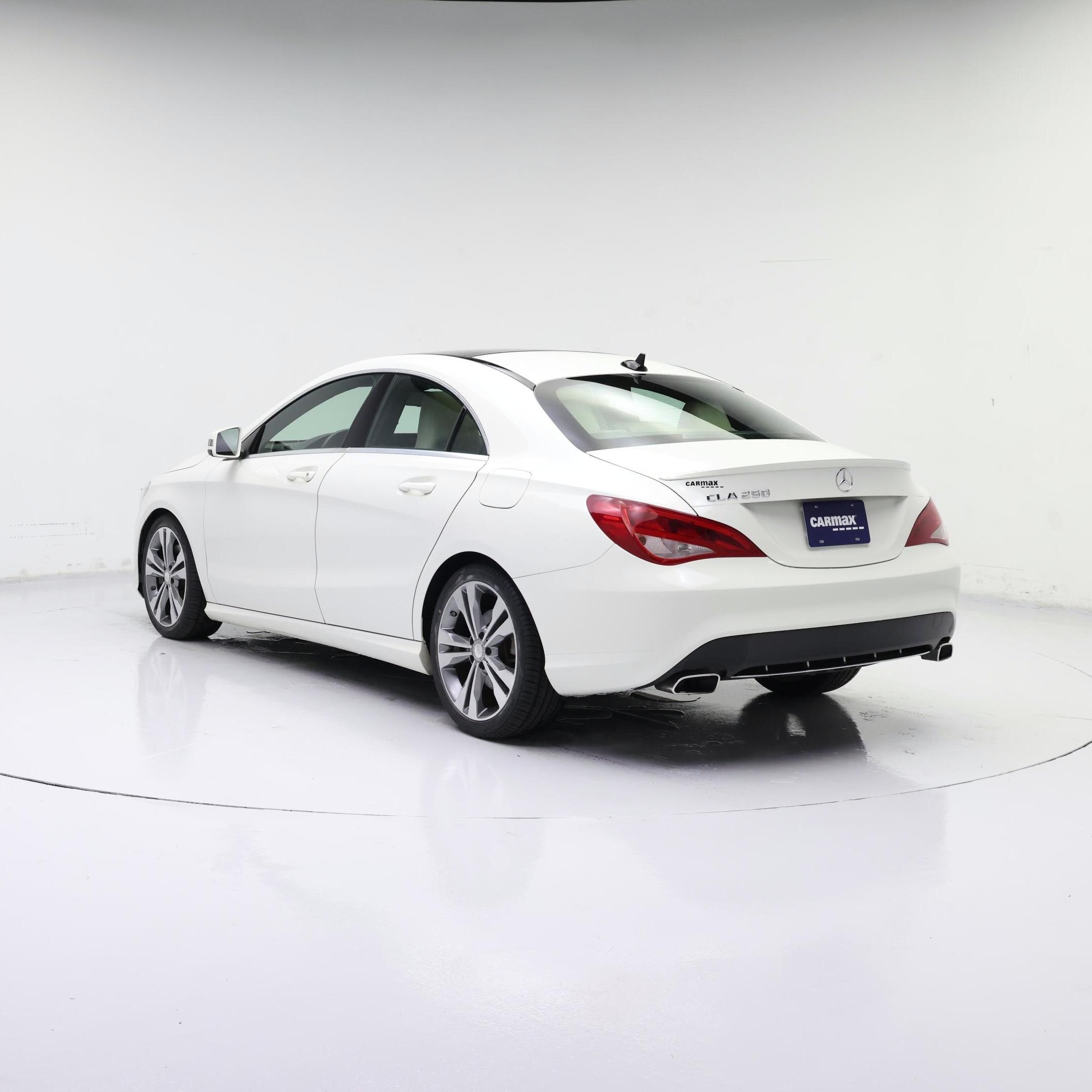 Thumbnail: 2015 Mercedes-Benz CLA - 2