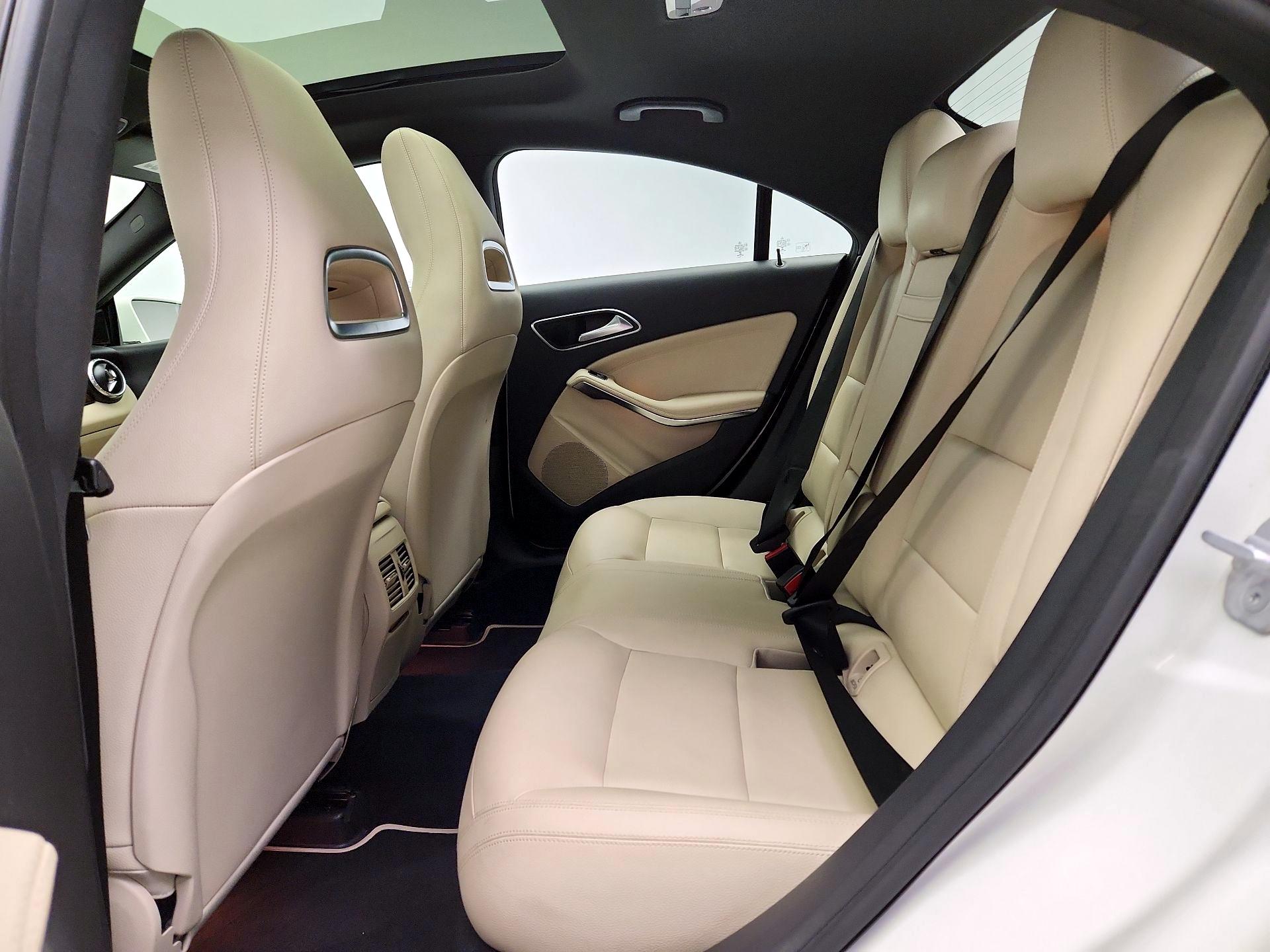 Thumbnail: 2015 Mercedes-Benz CLA - 19