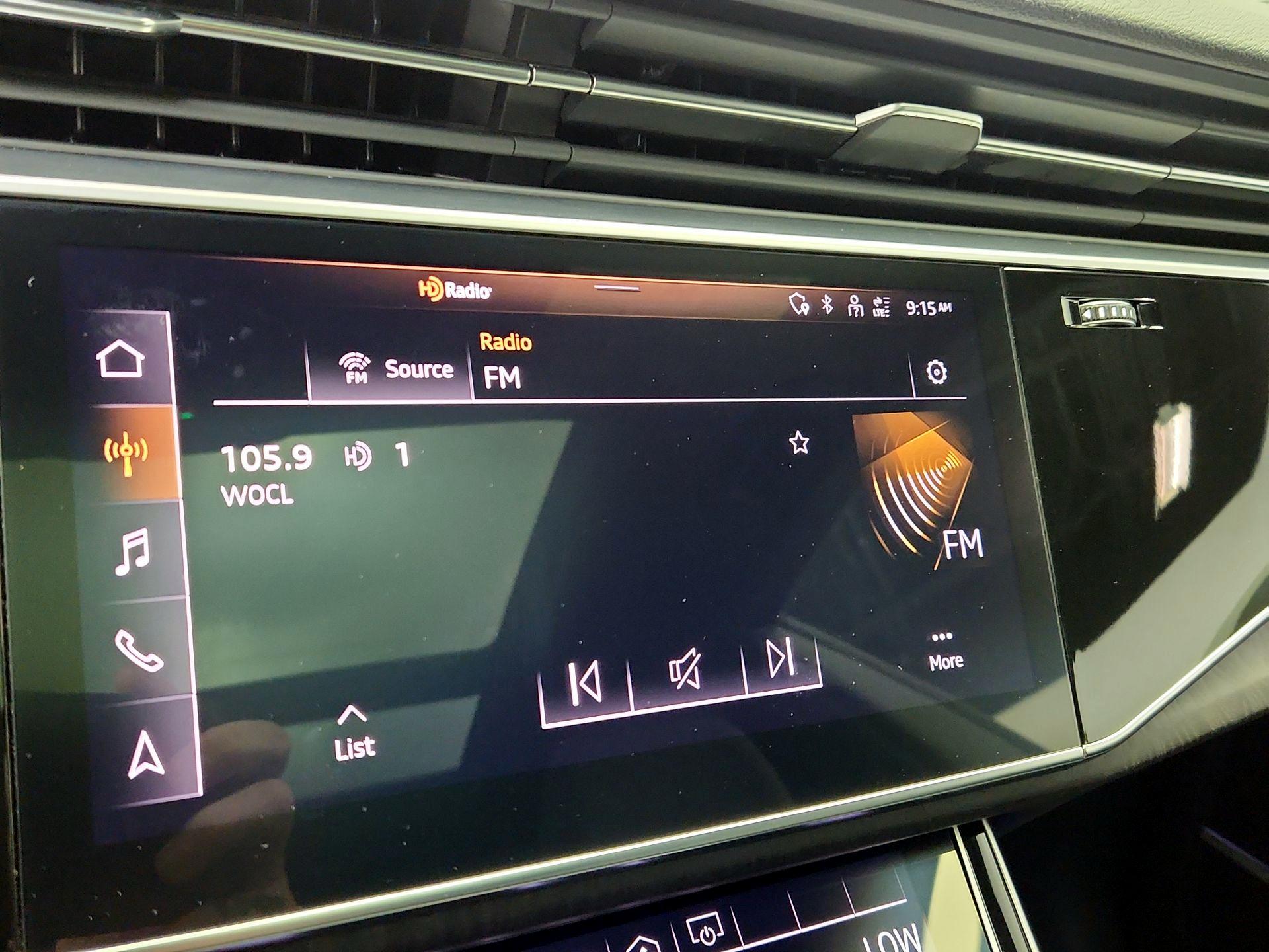 Thumbnail: 2021 Audi Q8 - 16