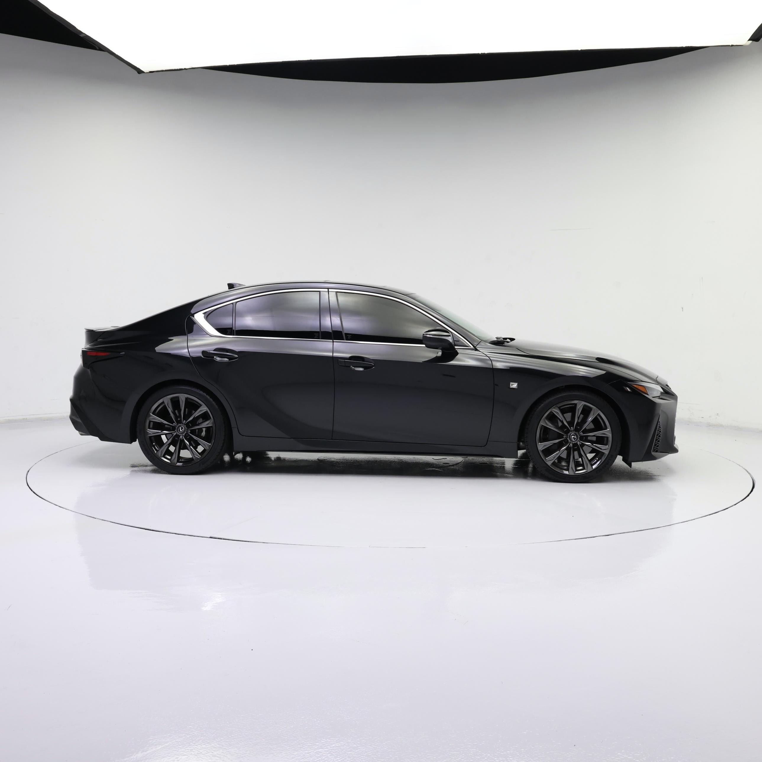 Thumbnail: 2023 Lexus IS - 7