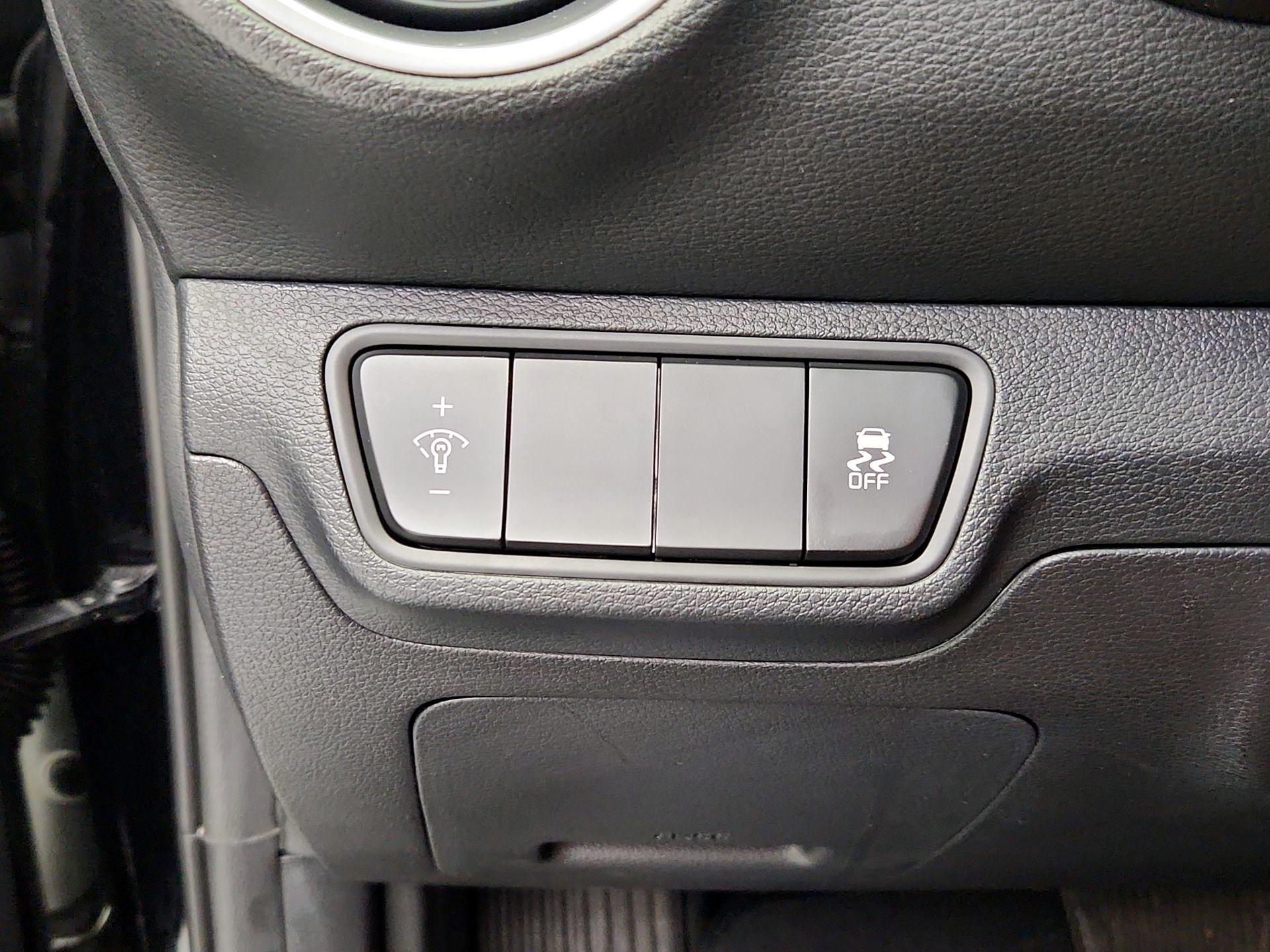 Thumbnail: 2024 Kia Forte - 13