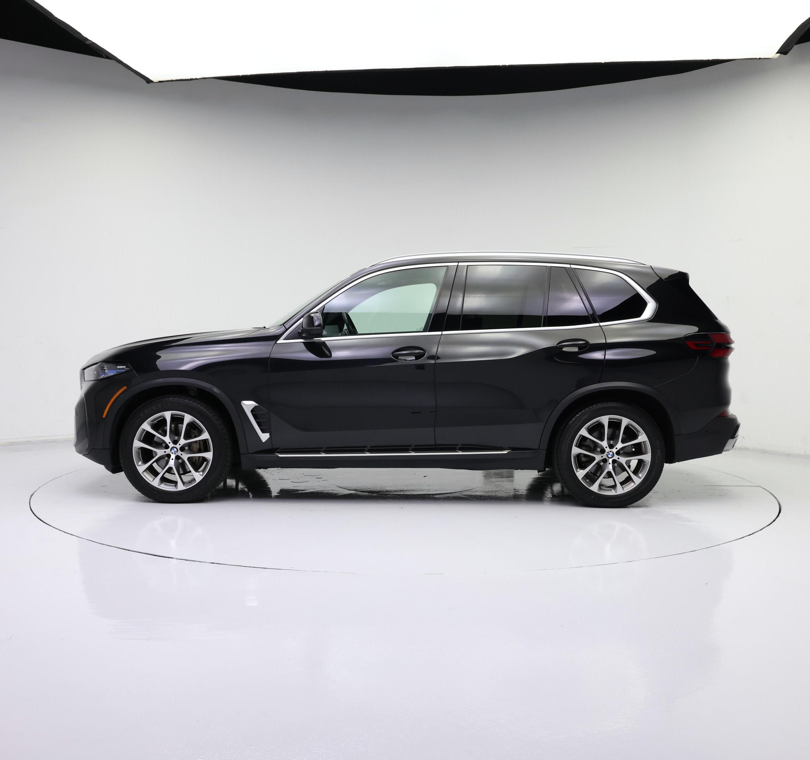 Thumbnail: 2024 BMW X5 - 3