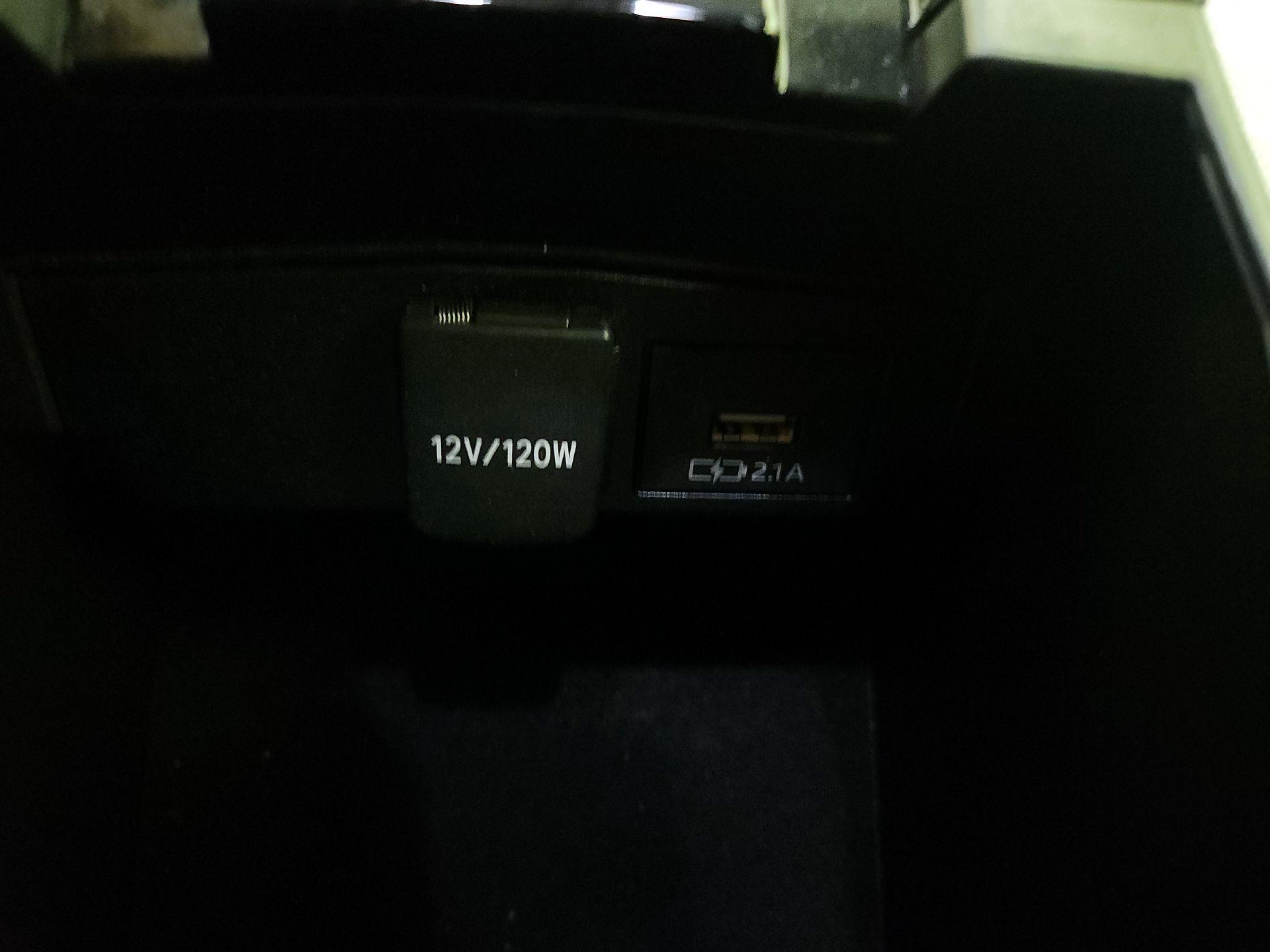 Thumbnail: 2021 Toyota Corolla - 18