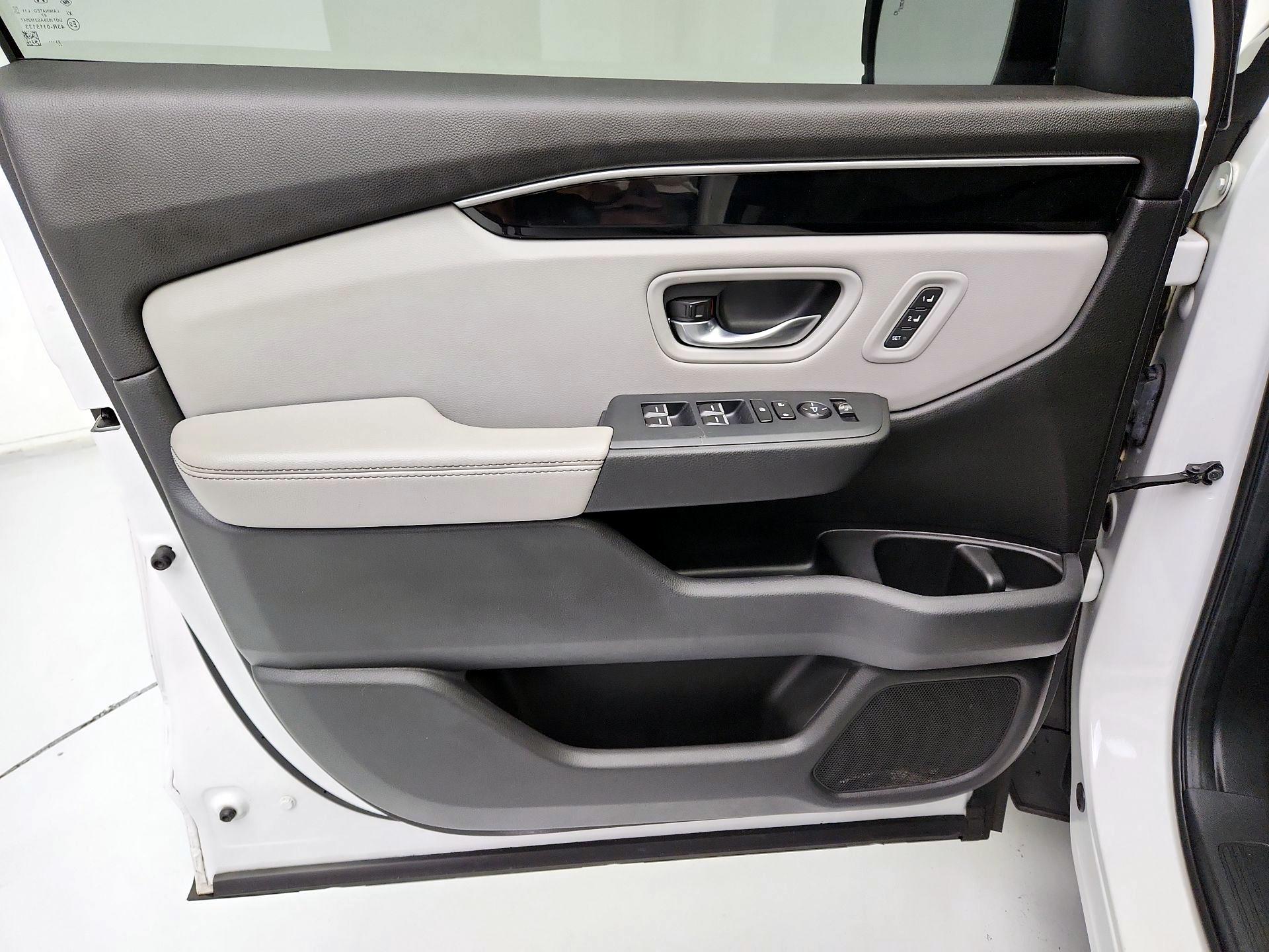 Thumbnail: 2024 Honda Pilot - 12