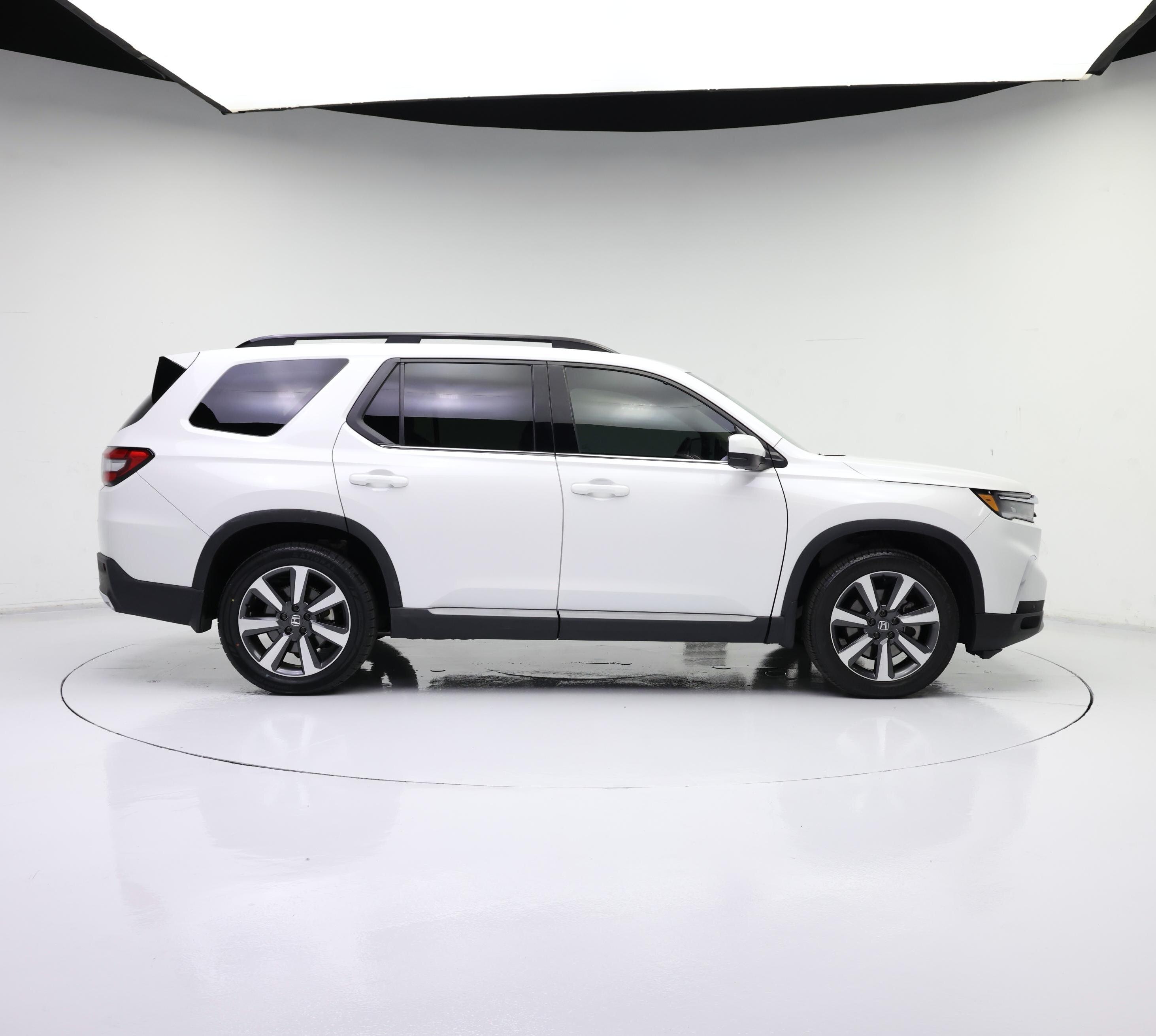 Thumbnail: 2024 Honda Pilot - 7