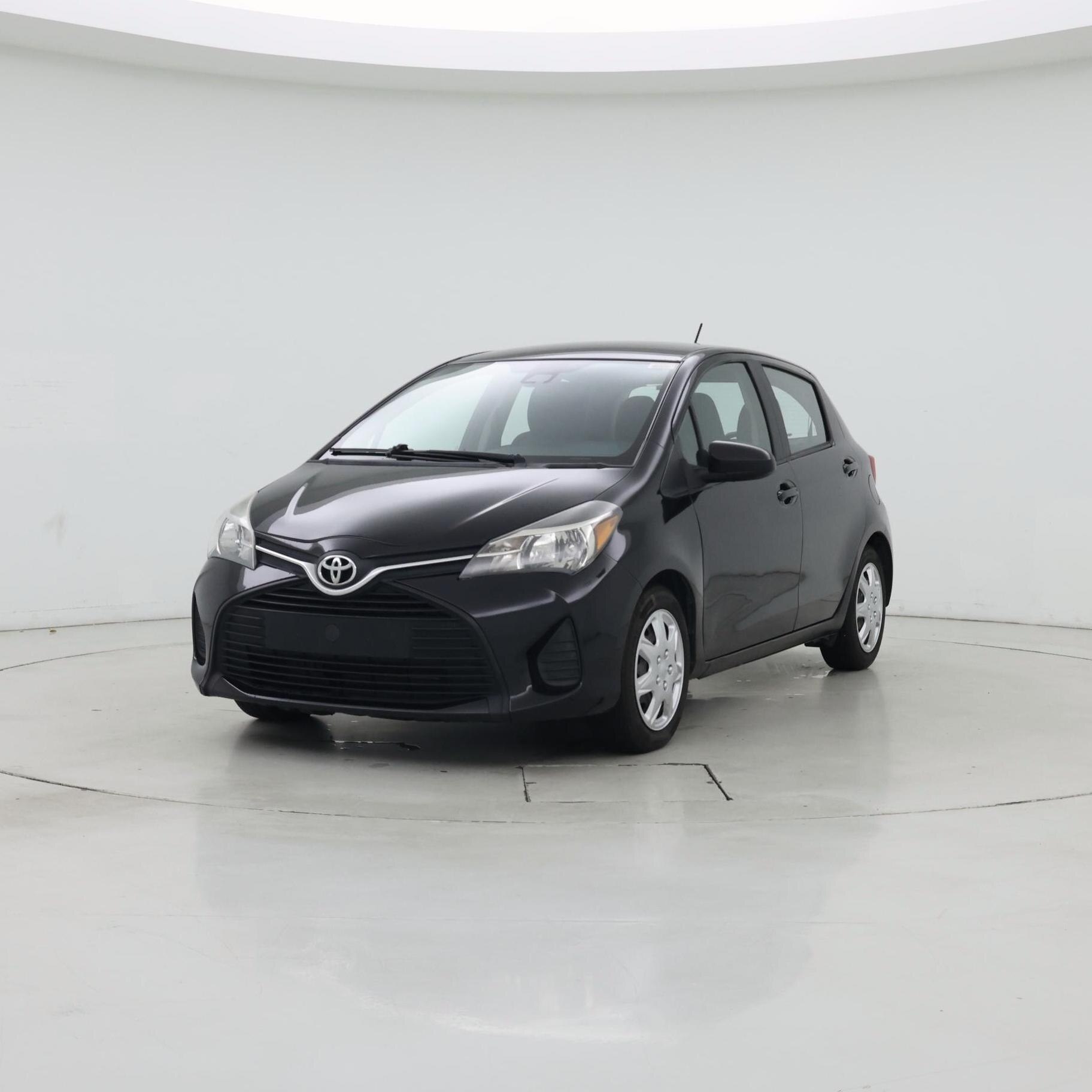 Thumbnail: 2017 Toyota Yaris - 4