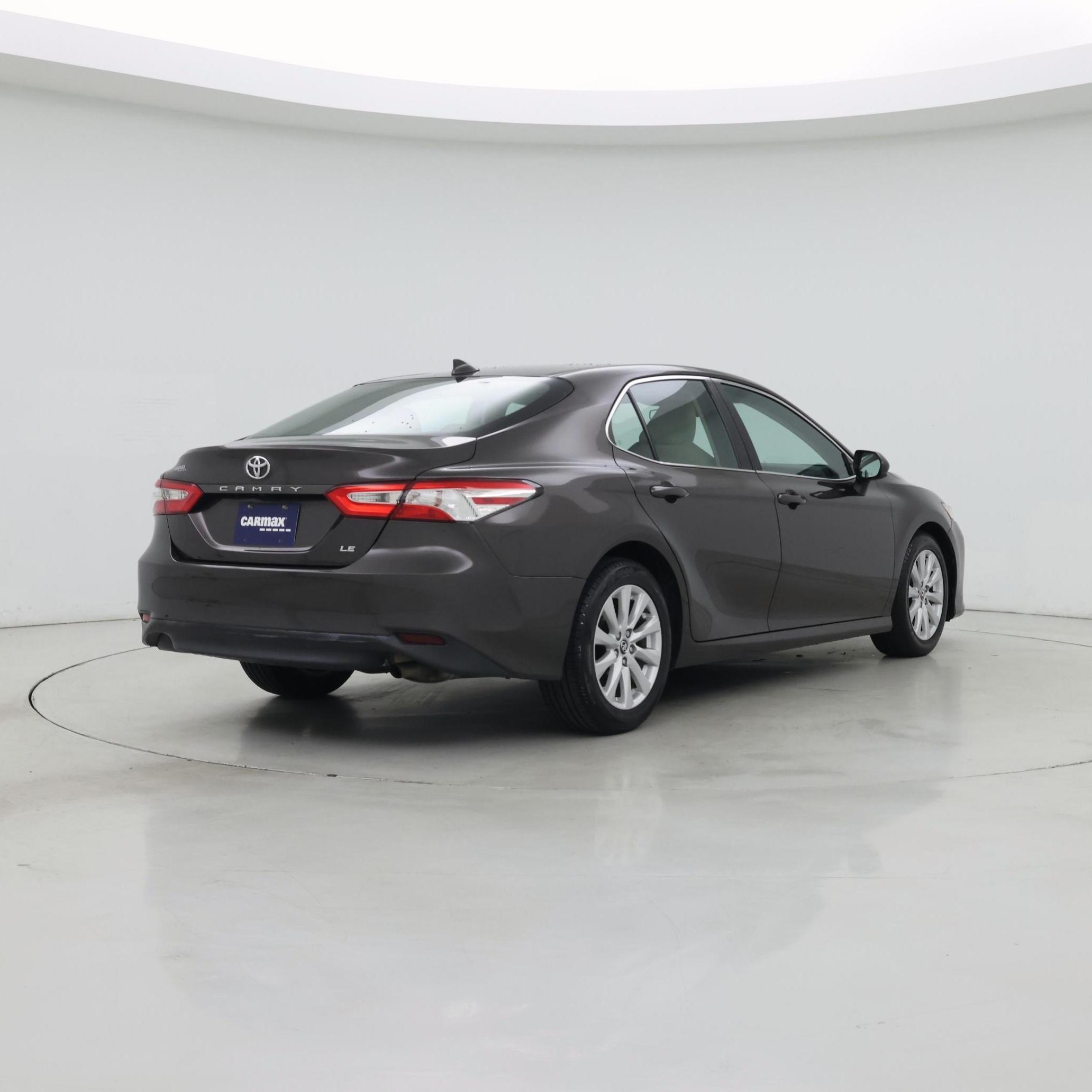 Thumbnail: 2019 Toyota Camry - 8