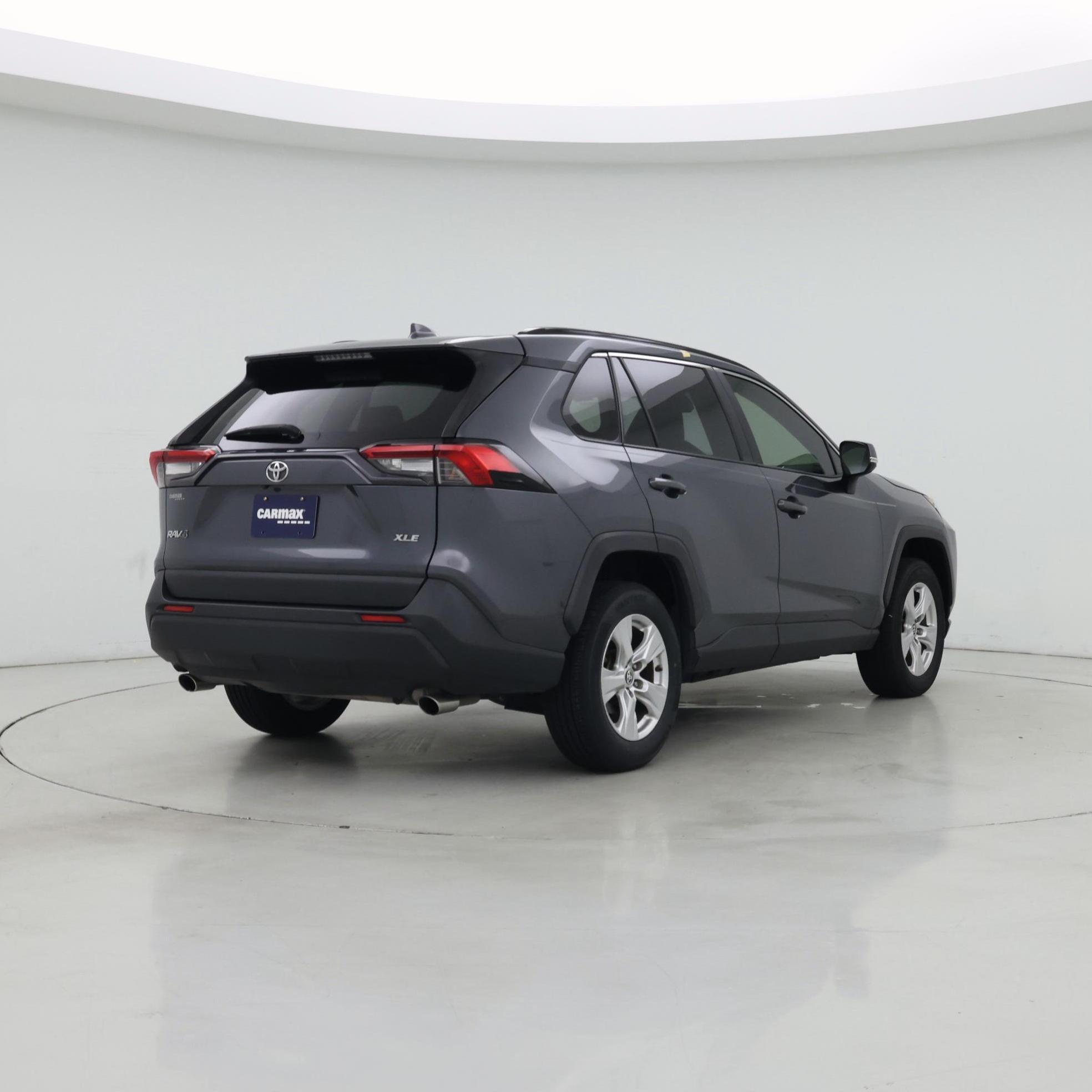 Thumbnail: 2019 Toyota RAV4 - 8