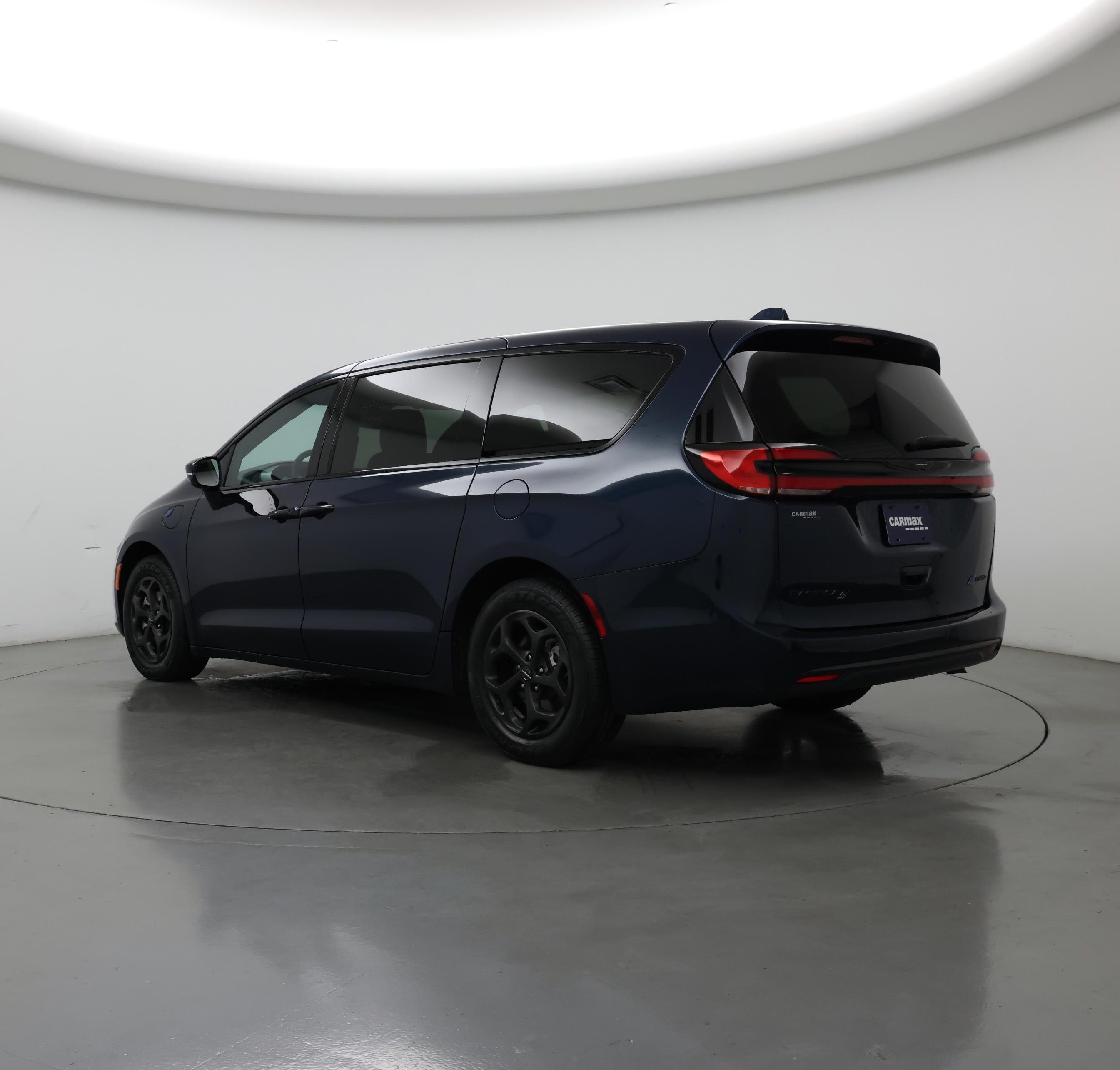 Thumbnail: 2022 Chrysler Pacifica - 2