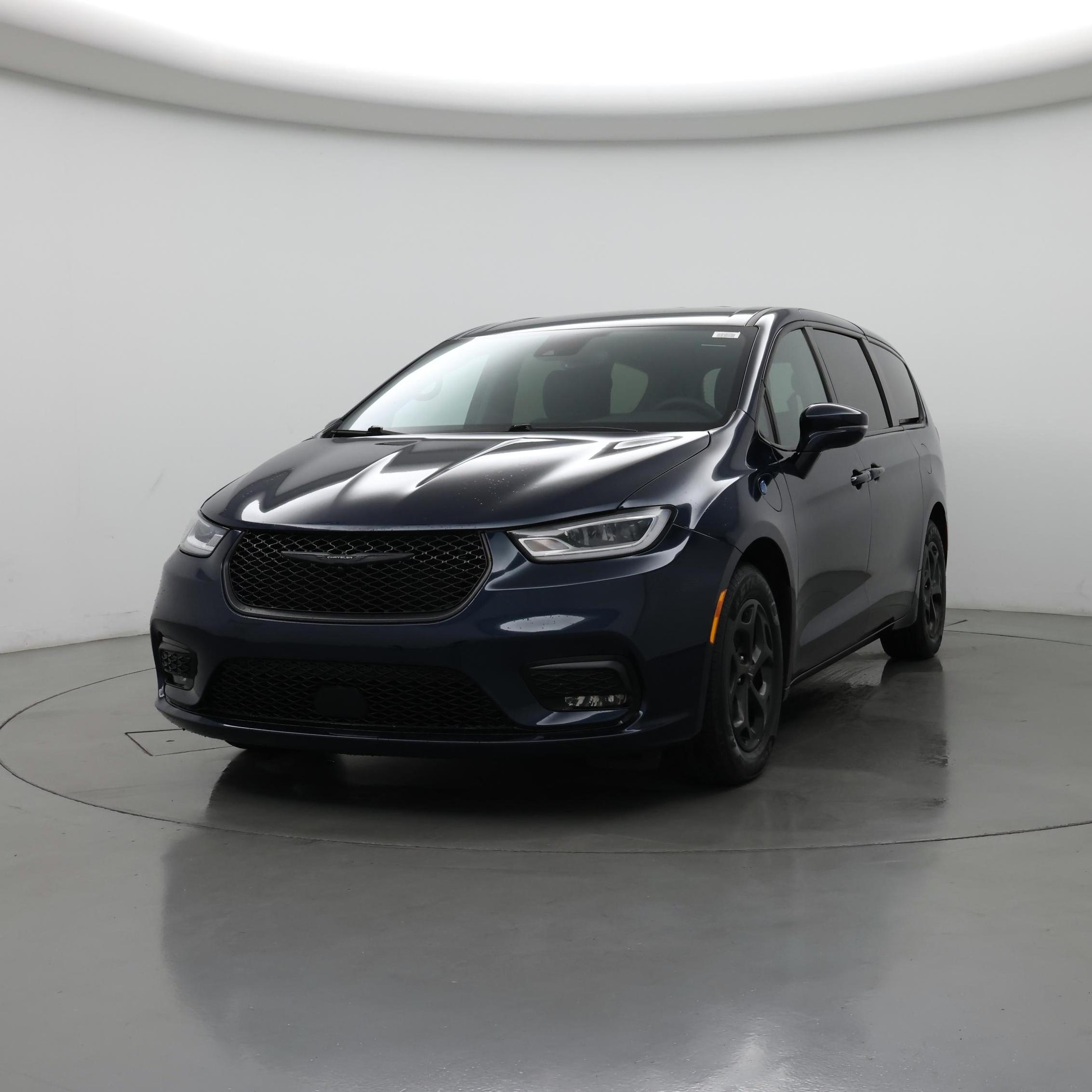 Thumbnail: 2022 Chrysler Pacifica - 4