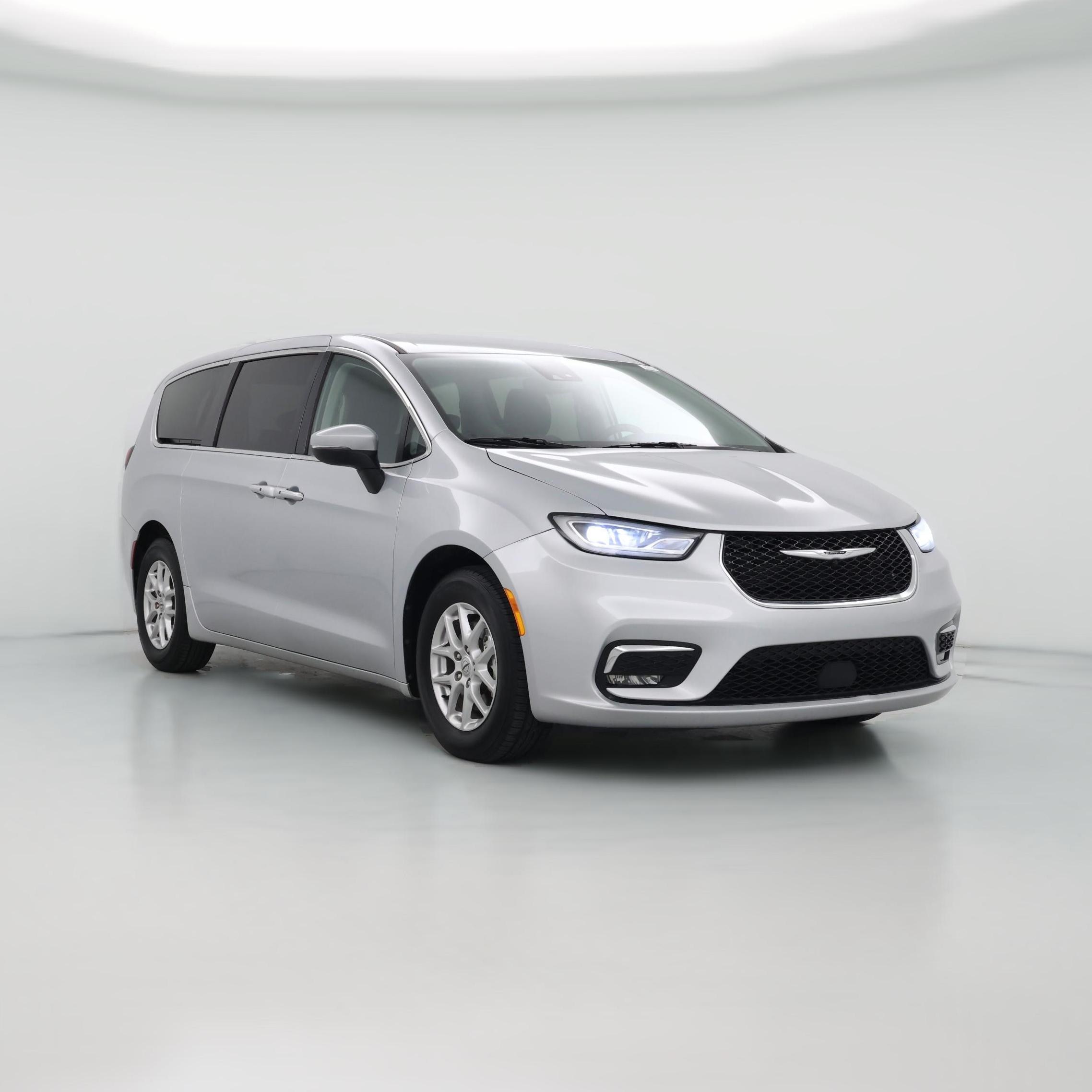 Thumbnail: 2023 Chrysler Pacifica - 1