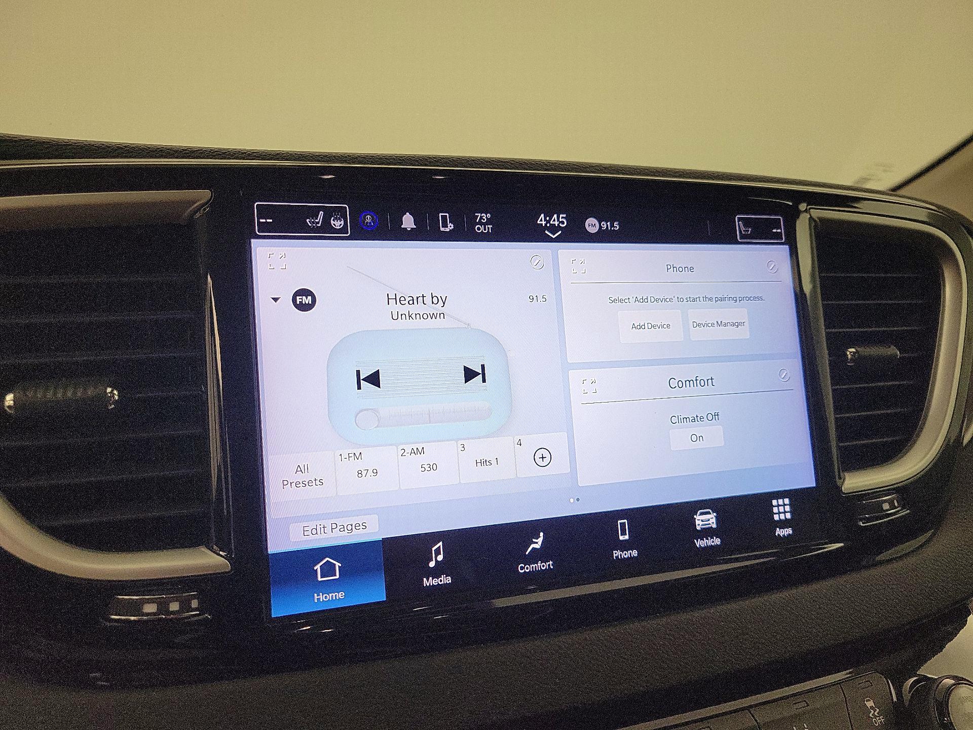 Thumbnail: 2023 Chrysler Pacifica - 15