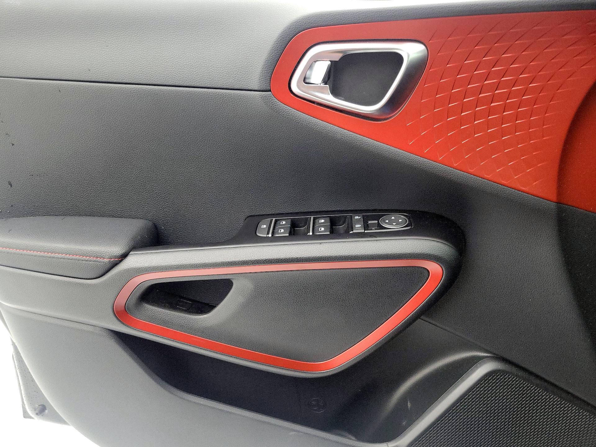 Thumbnail: 2023 Kia Soul - 12