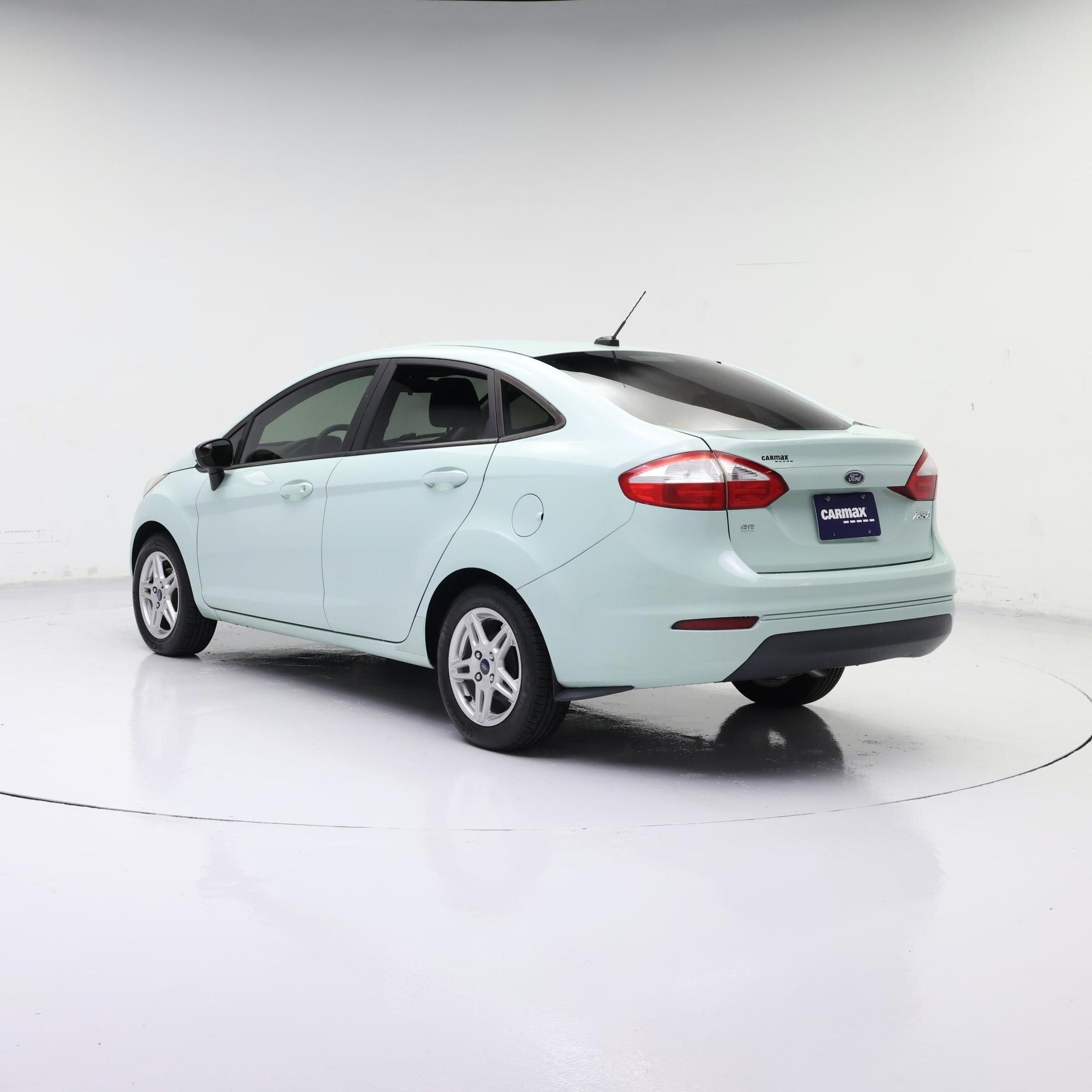 Thumbnail: 2017 Ford Fiesta - 2