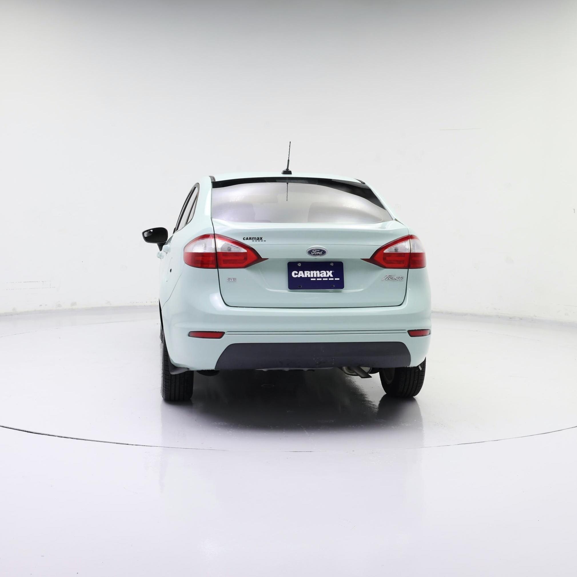 Thumbnail: 2017 Ford Fiesta - 6