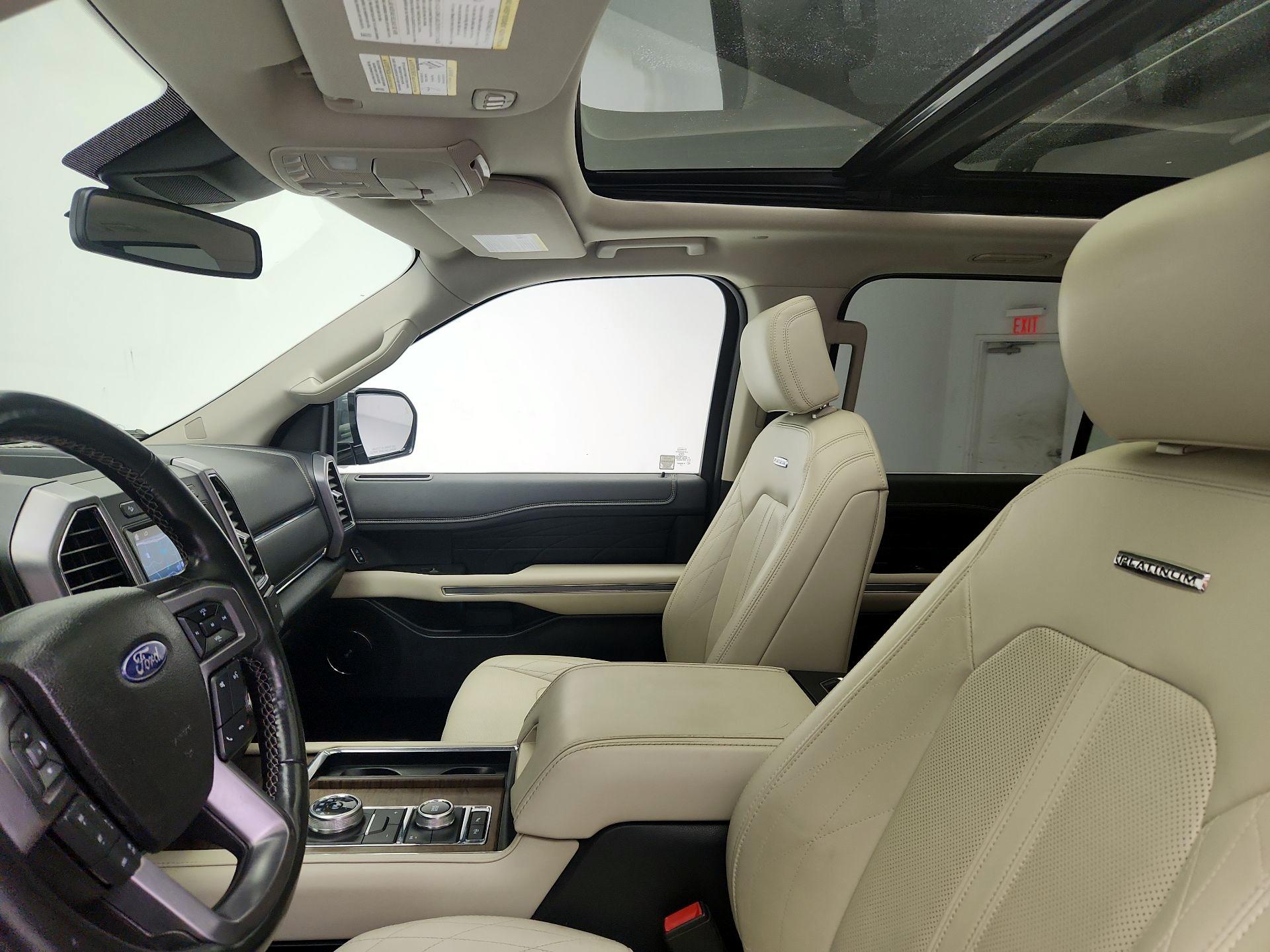 Thumbnail: 2019 Ford Expedition - 20