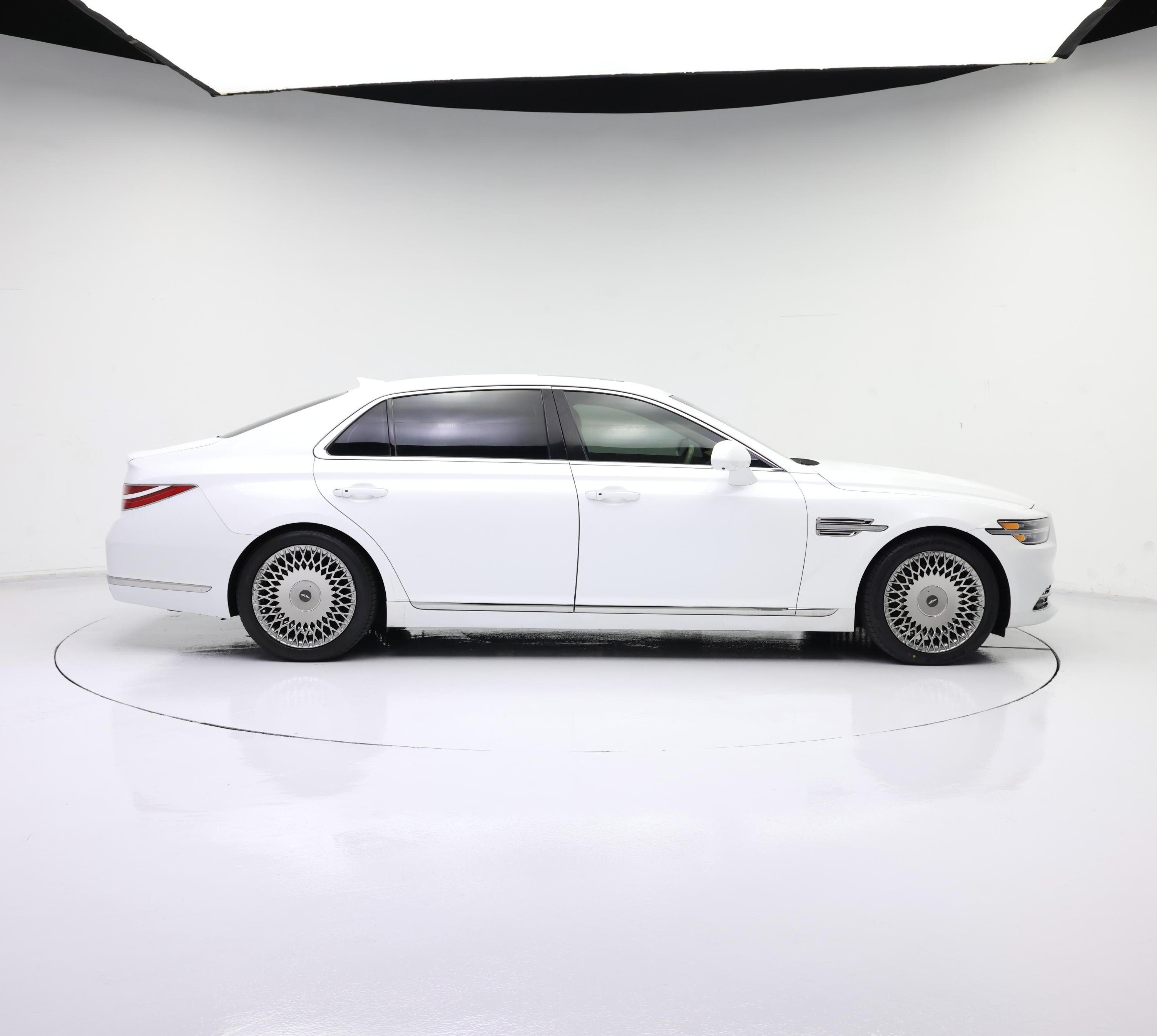 Thumbnail: 2020 Genesis G90 - 7
