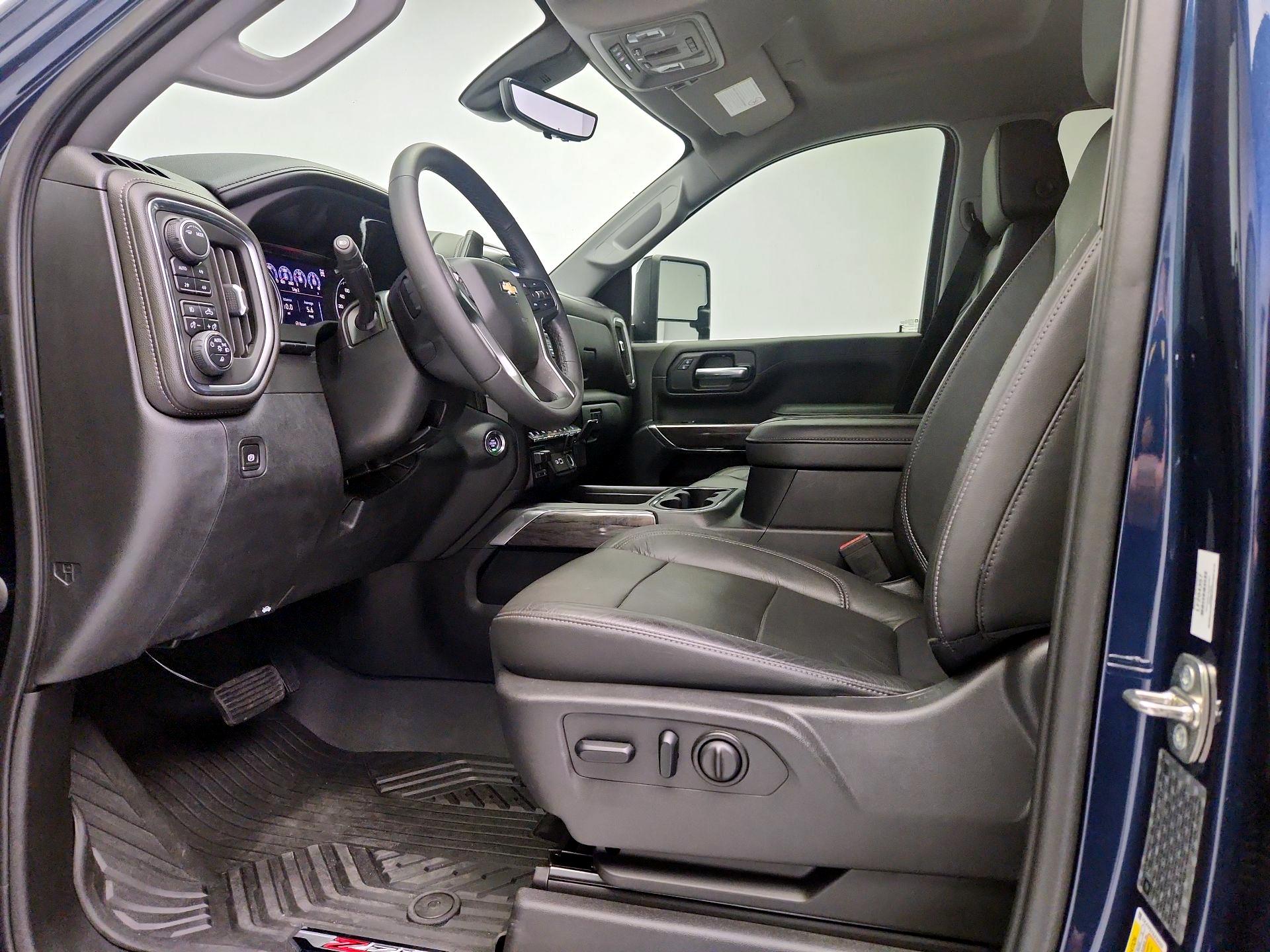 Thumbnail: 2020 Chevrolet Silverado 2500 - 11