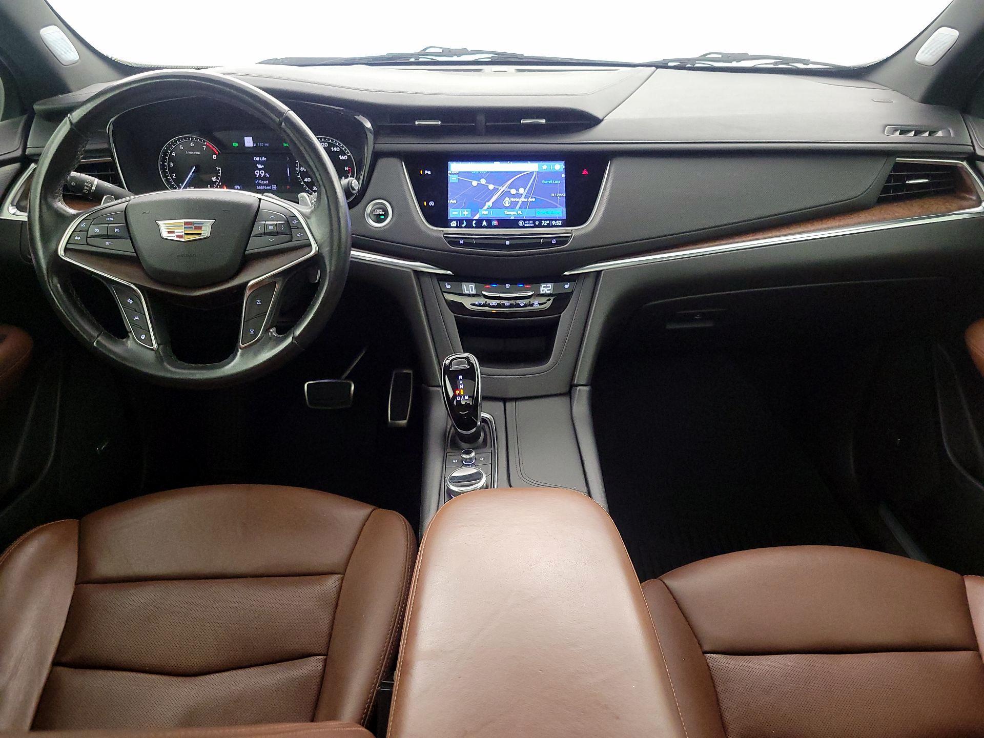 Thumbnail: 2021 Cadillac XT5 - 8