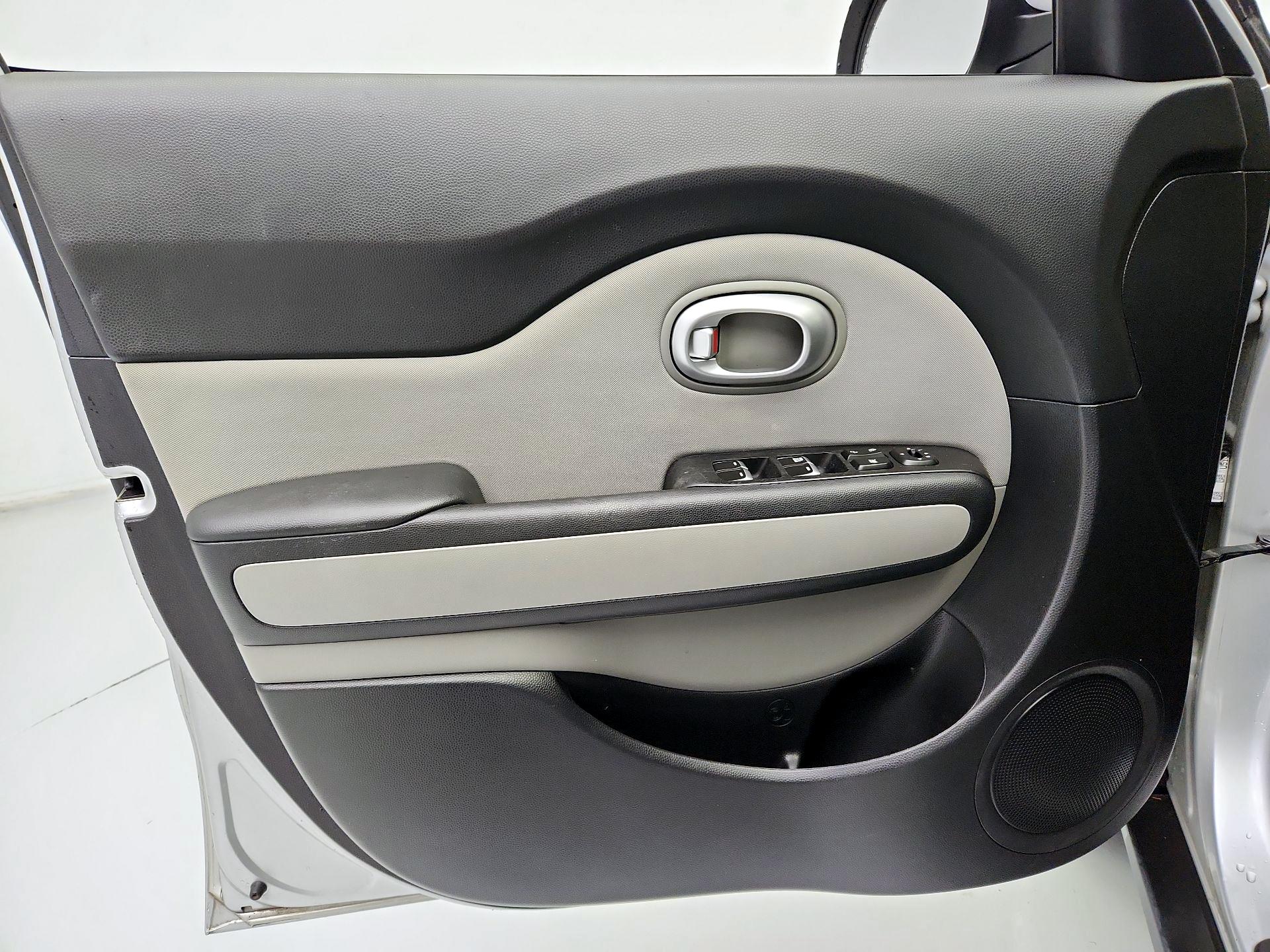 Thumbnail: 2018 Kia Soul - 12