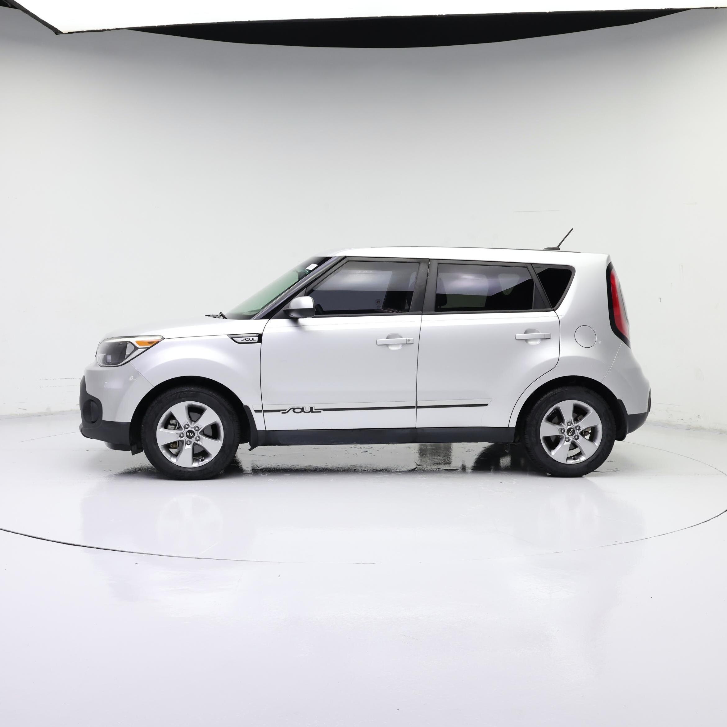 Thumbnail: 2018 Kia Soul - 3