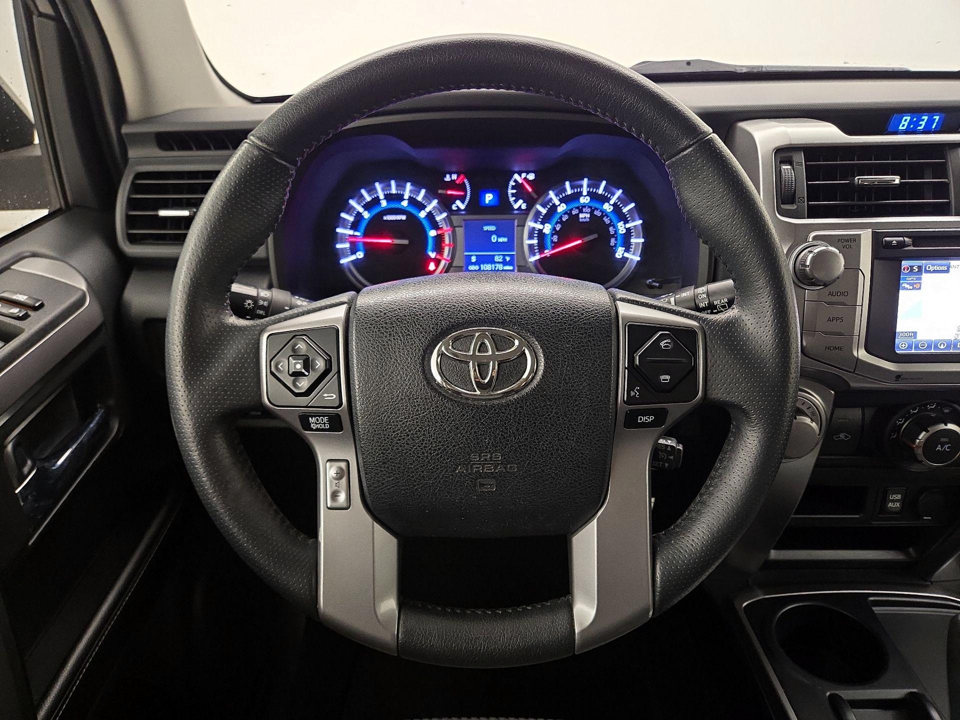 Thumbnail: 2016 Toyota 4Runner - 10