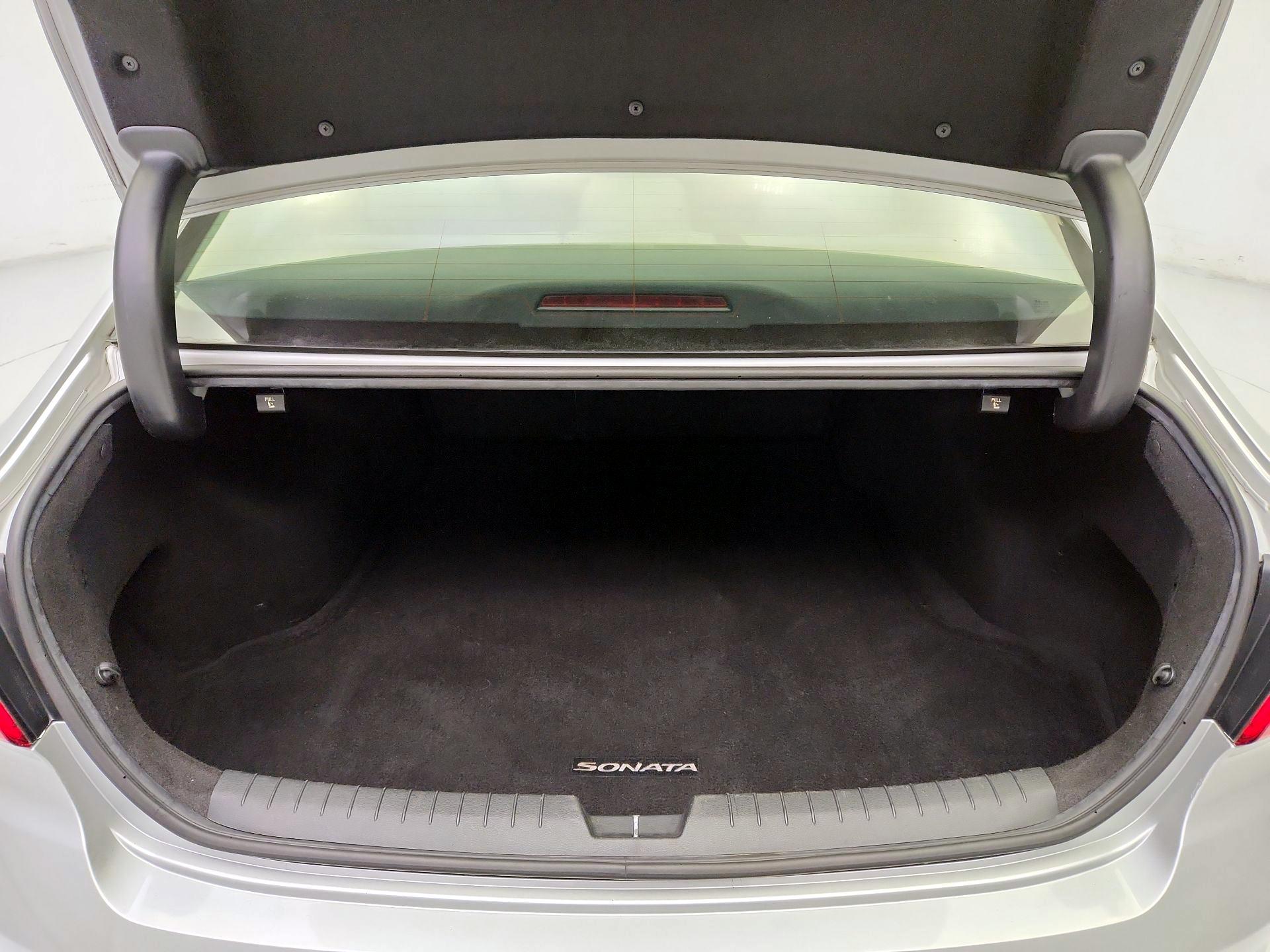 Thumbnail: 2015 Hyundai Sonata - 20