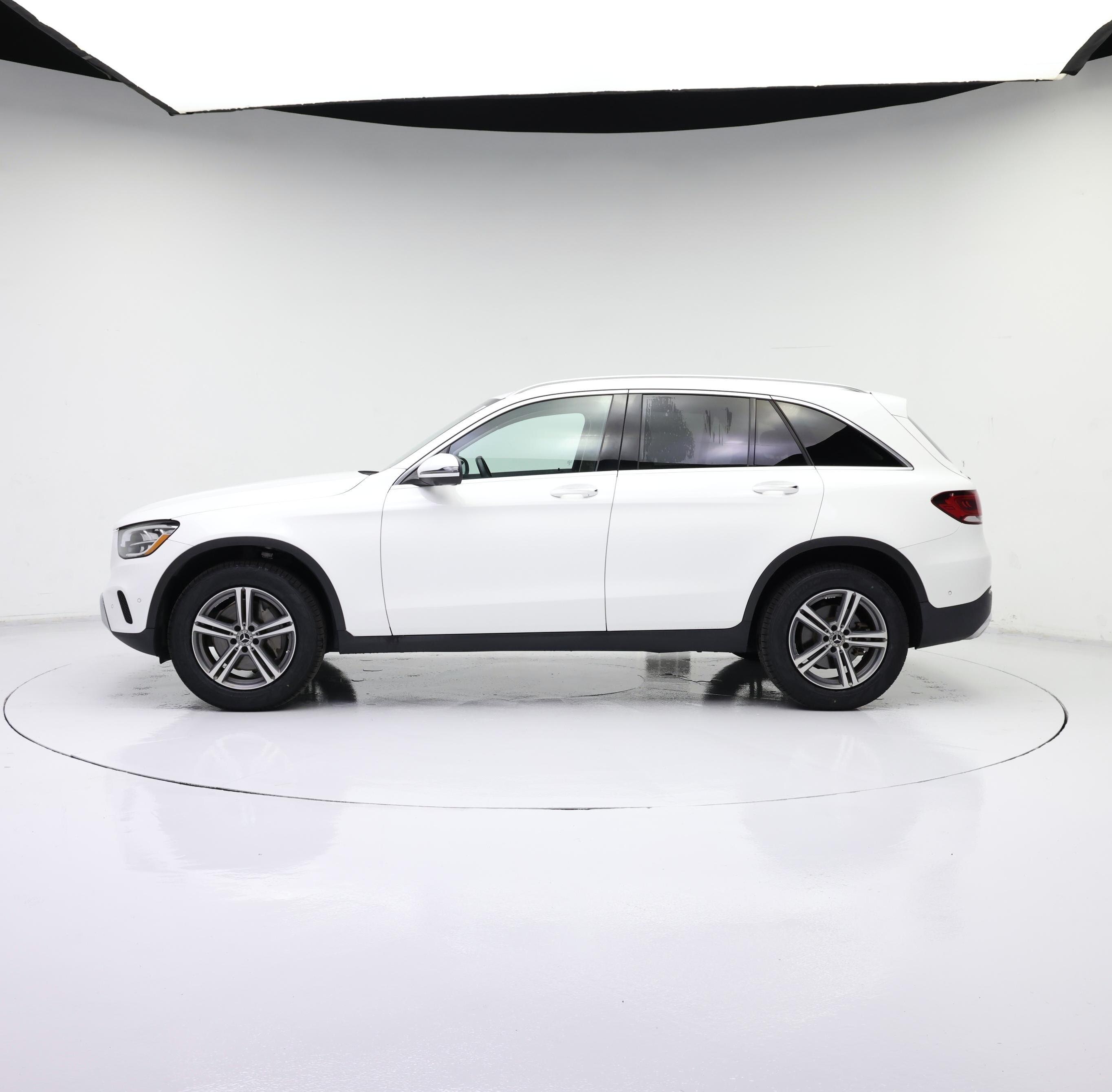 Thumbnail: 2020 Mercedes-Benz GLC - 3