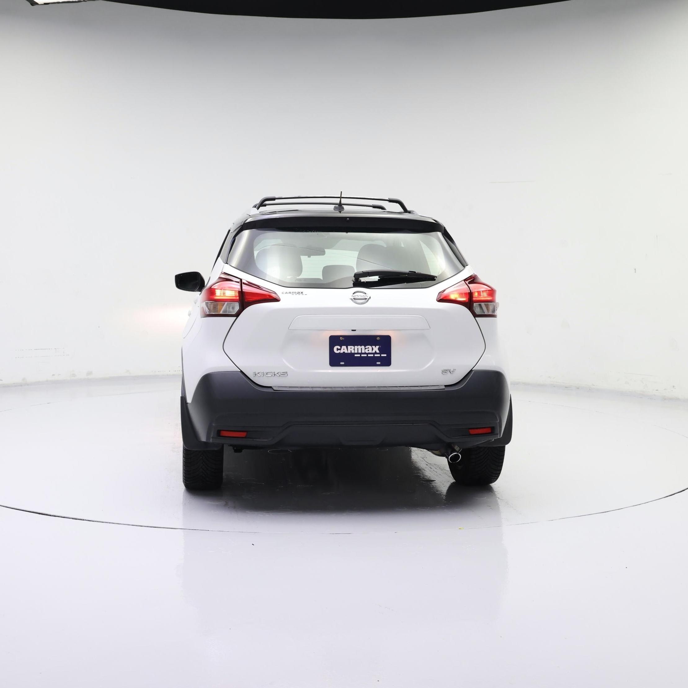 Thumbnail: 2018 Nissan Kicks - 6