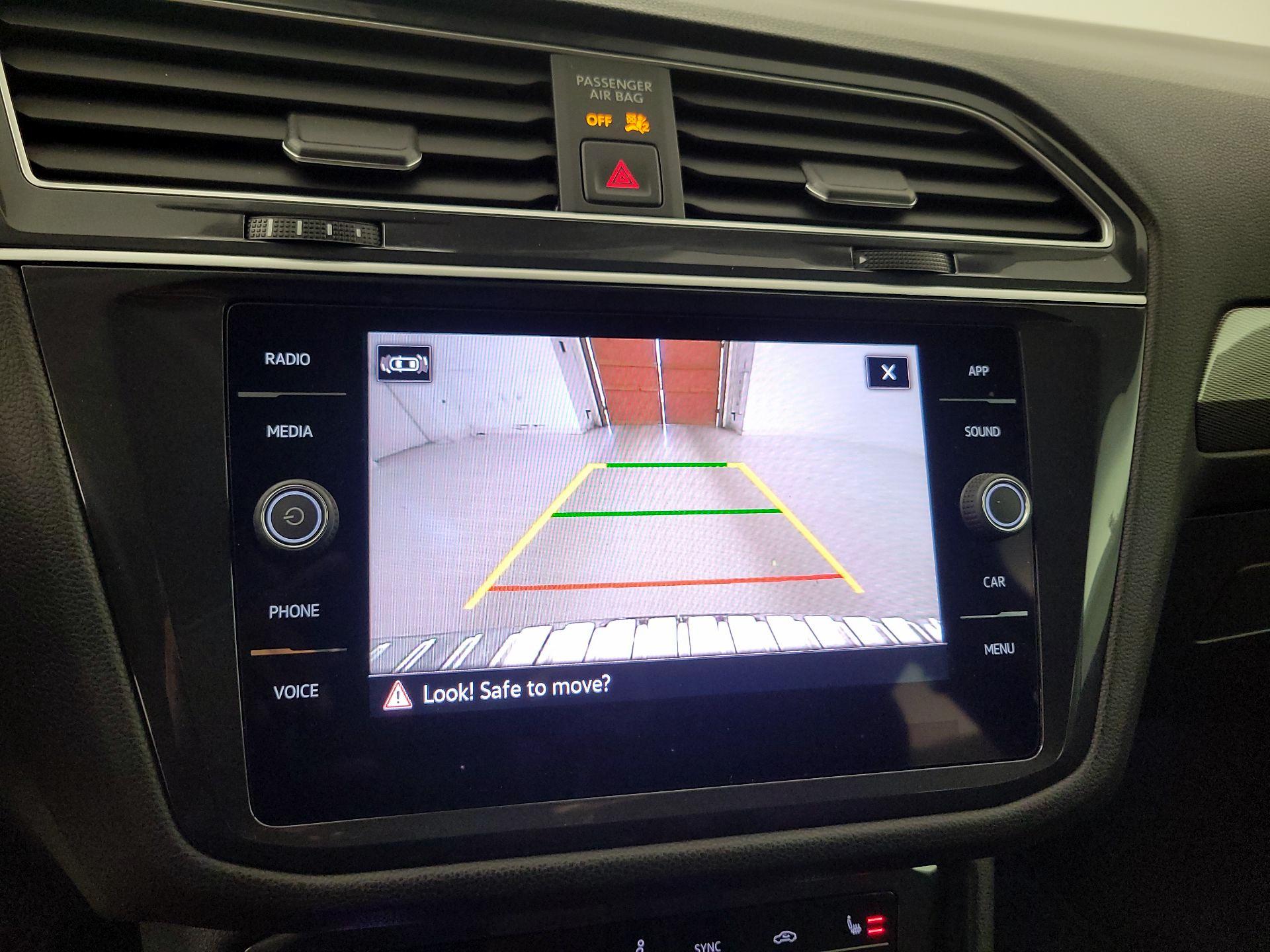 Thumbnail: 2024 Volkswagen Tiguan - 14