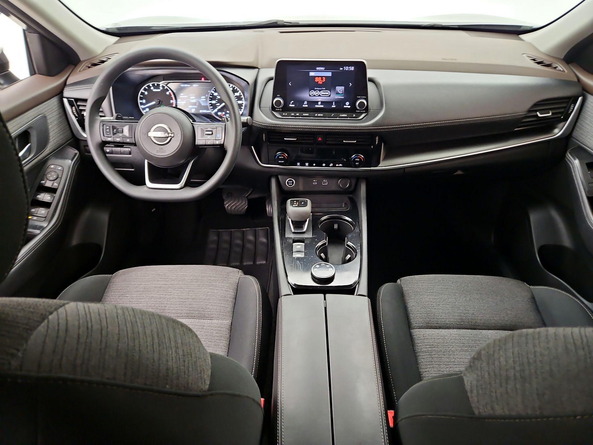 Thumbnail: 2022 Nissan Rogue - 9