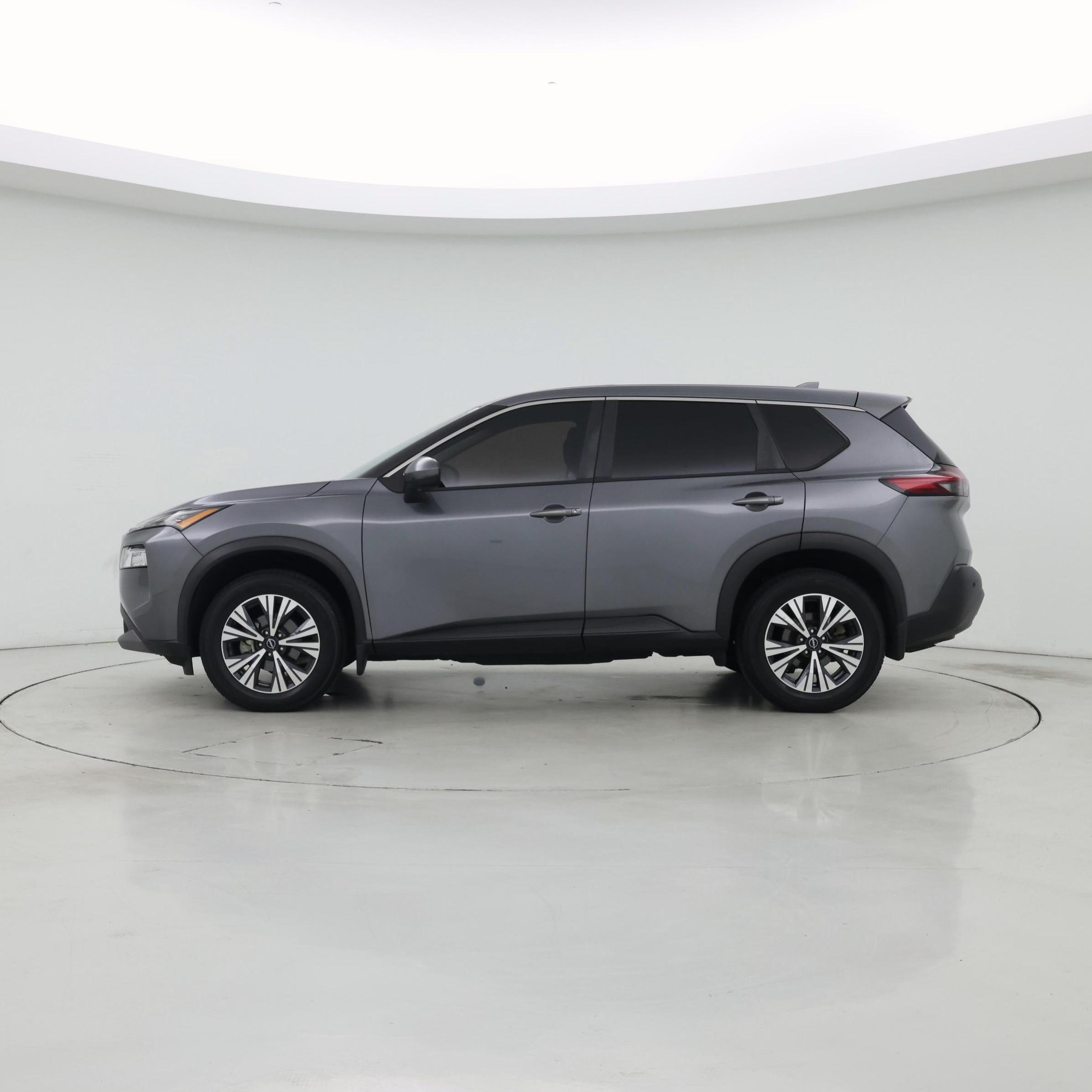 Thumbnail: 2022 Nissan Rogue - 3