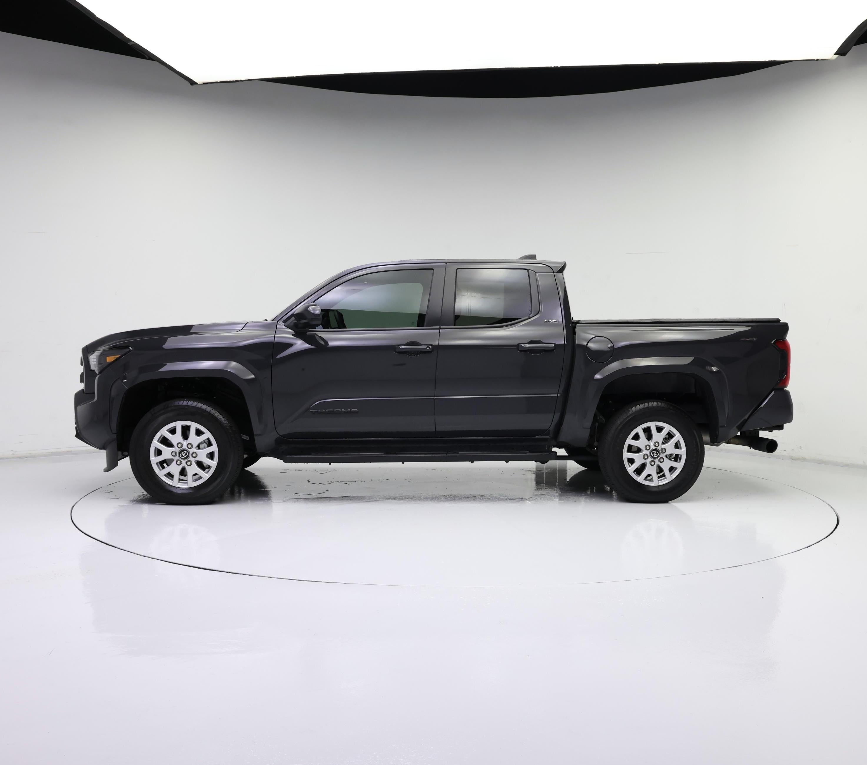 Thumbnail: 2024 Toyota Tacoma - 3