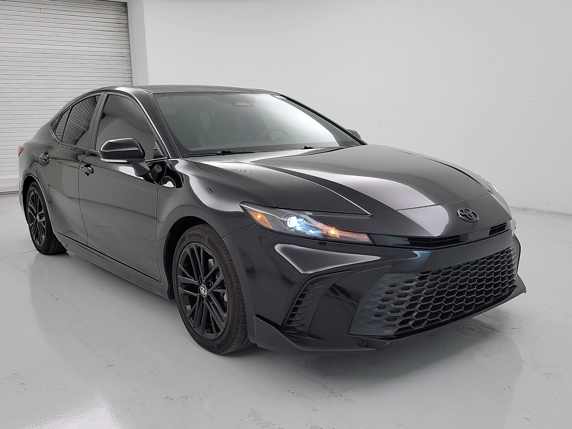 Thumbnail: 2025 Toyota Camry - 1