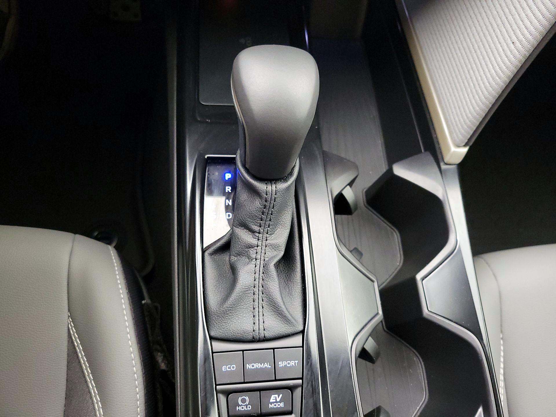Thumbnail: 2025 Toyota Camry - 15