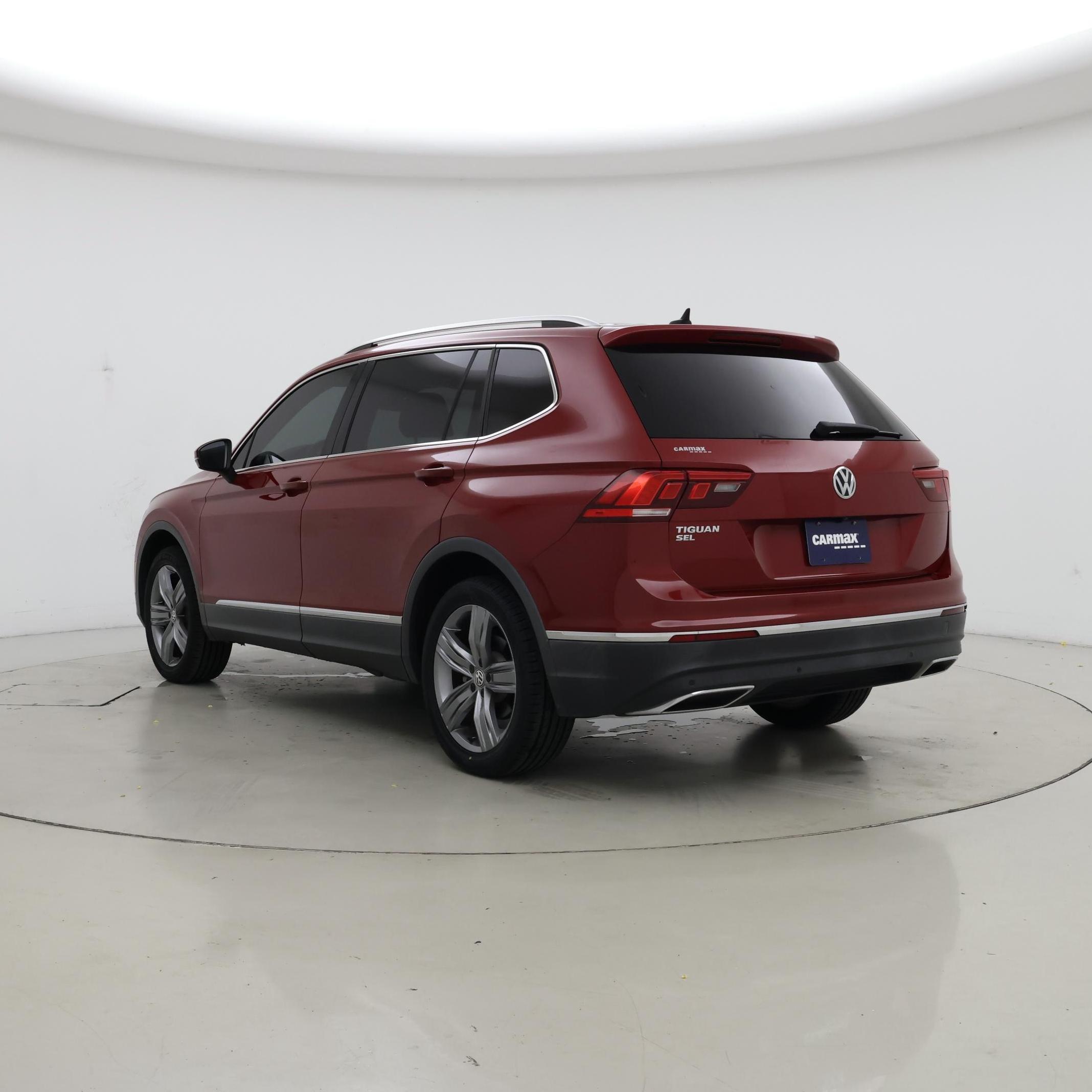 Thumbnail: 2020 Volkswagen Tiguan - 2