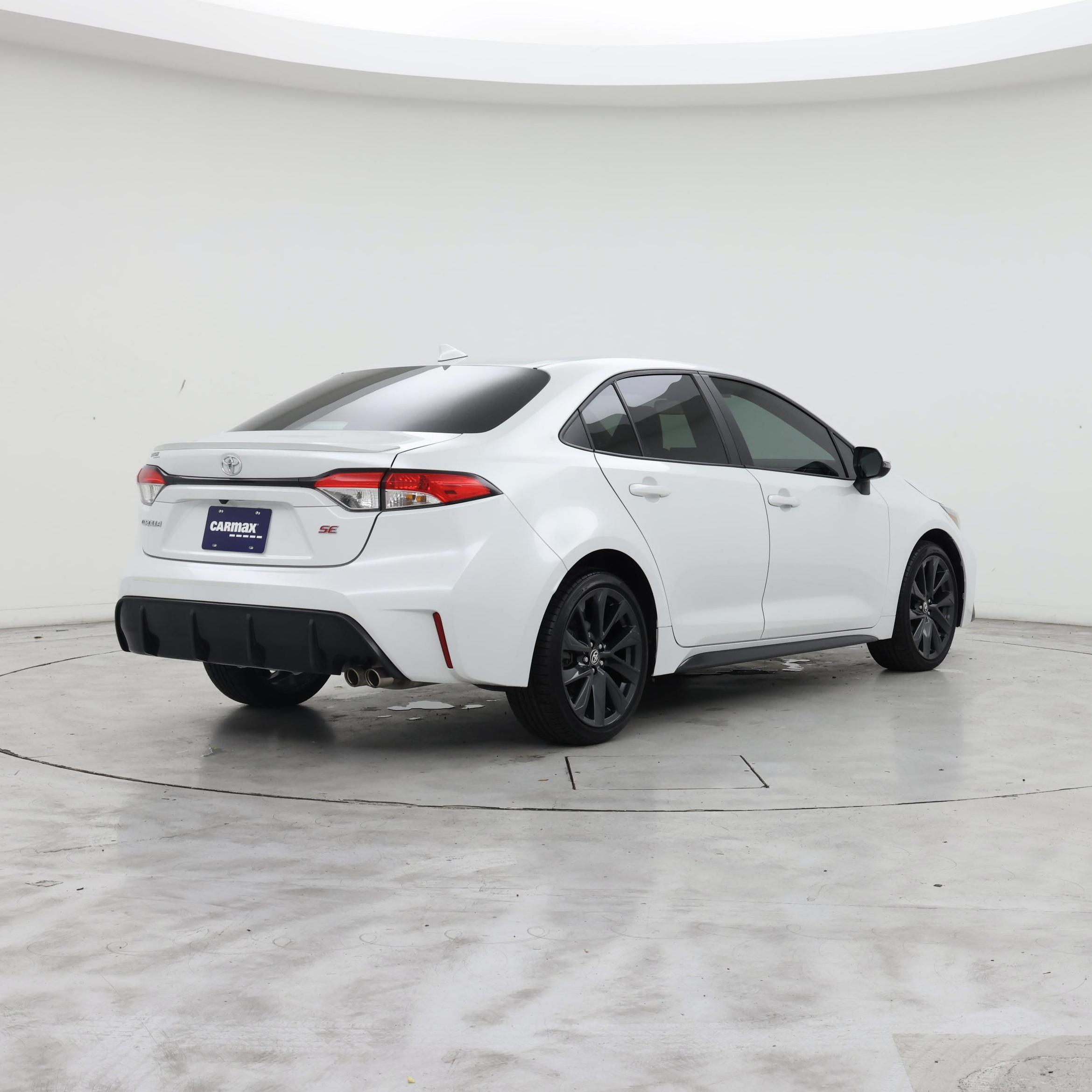 Thumbnail: 2024 Toyota Corolla - 8