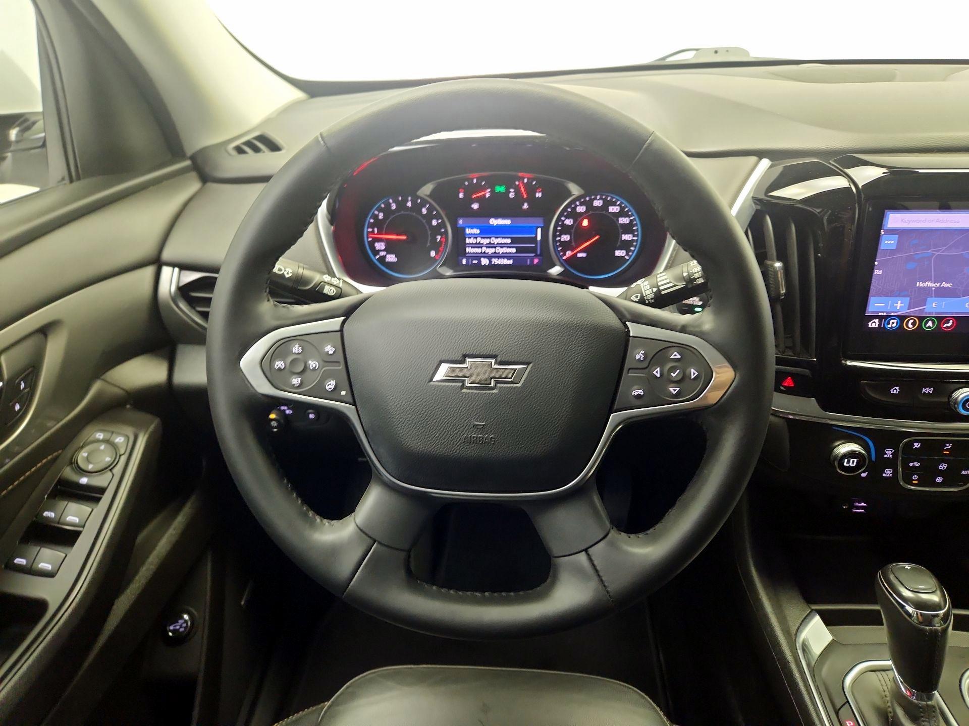 Thumbnail: 2020 Chevrolet Traverse - 10
